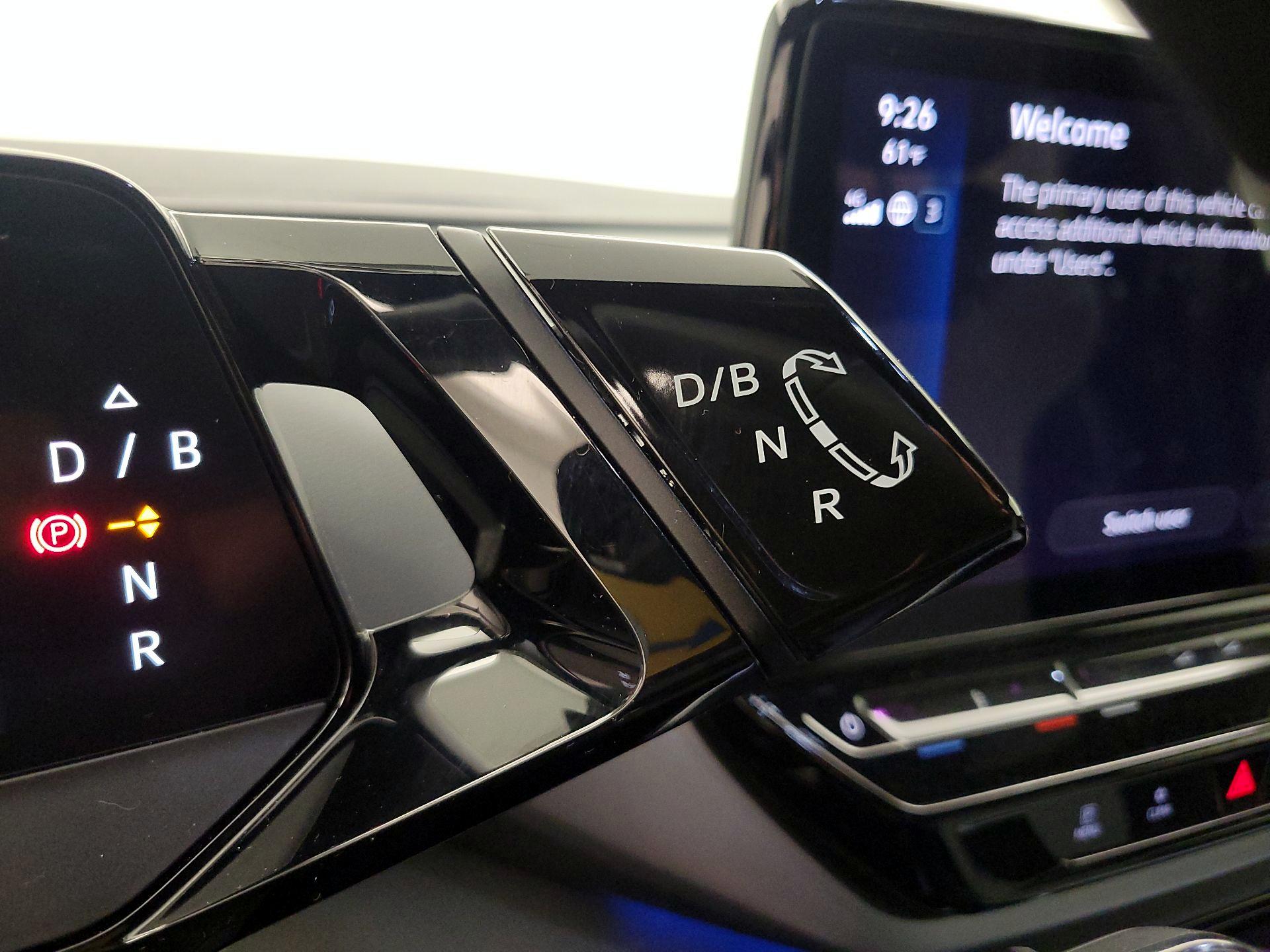 Thumbnail: 2023 Volkswagen ID.4 - 18