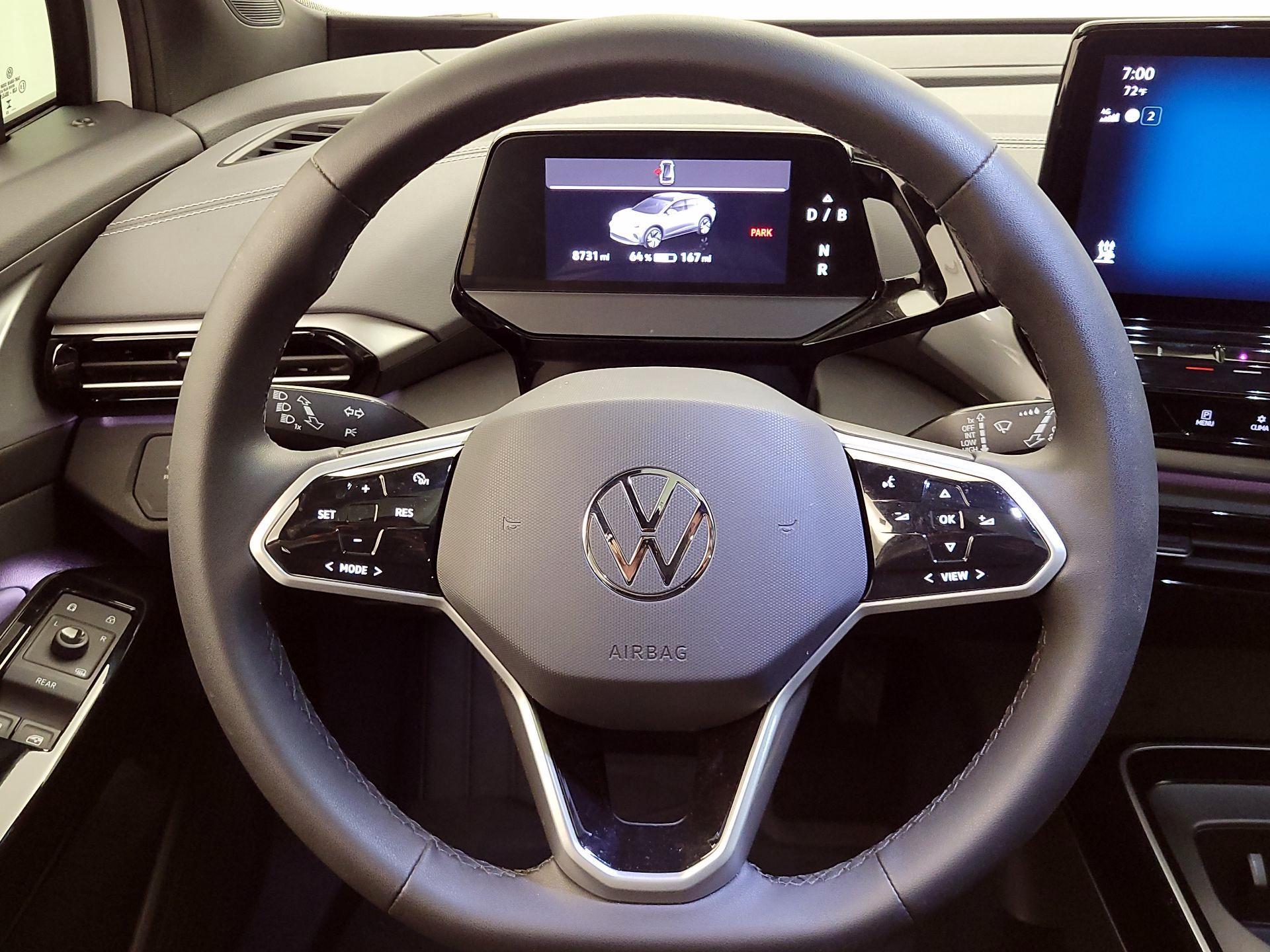 Thumbnail: 2023 Volkswagen ID.4 - 10