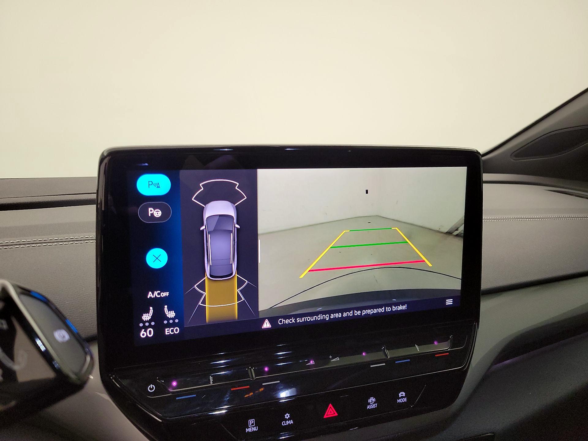 Thumbnail: 2023 Volkswagen ID.4 - 14