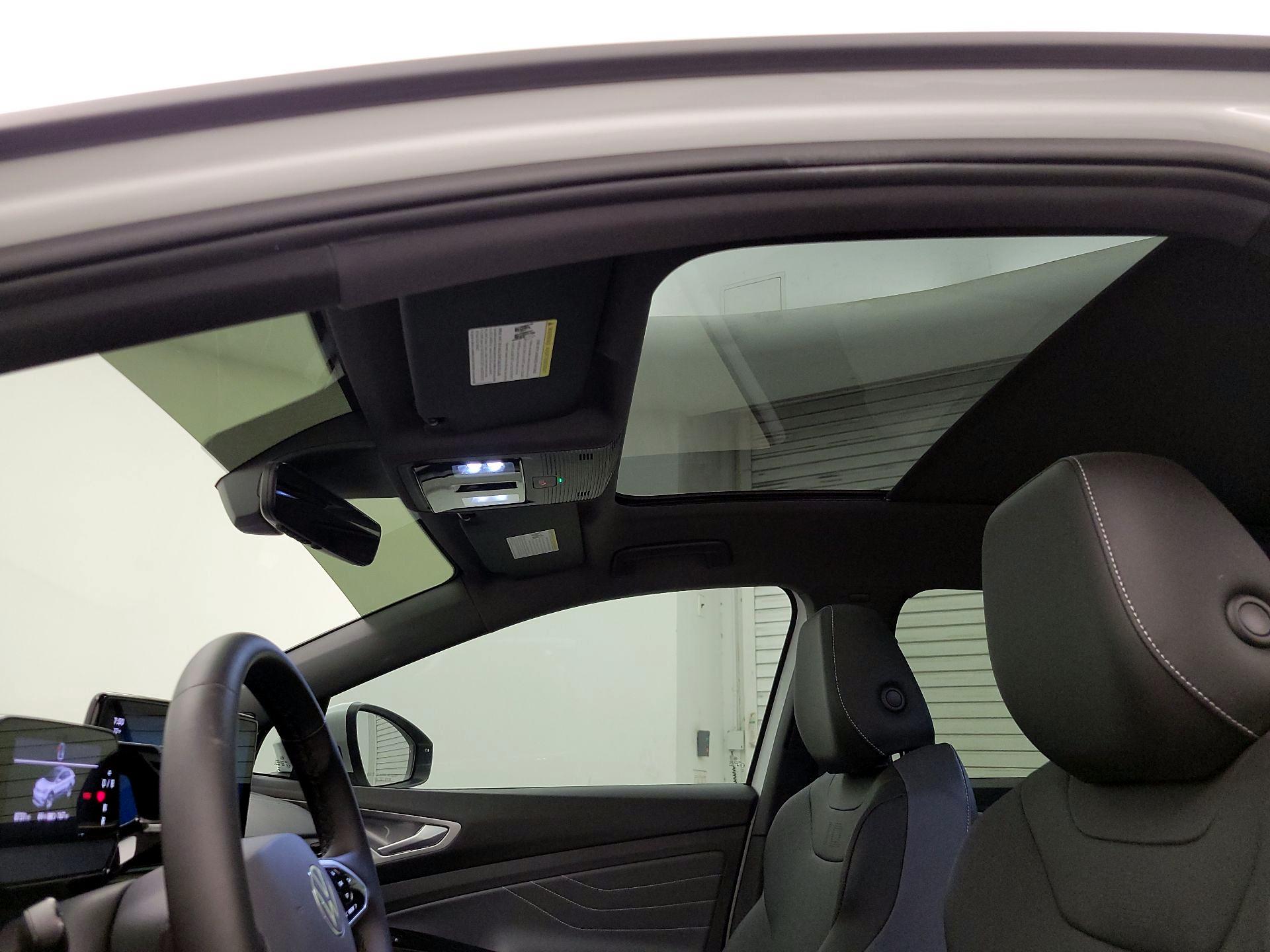 Thumbnail: 2023 Volkswagen ID.4 - 19