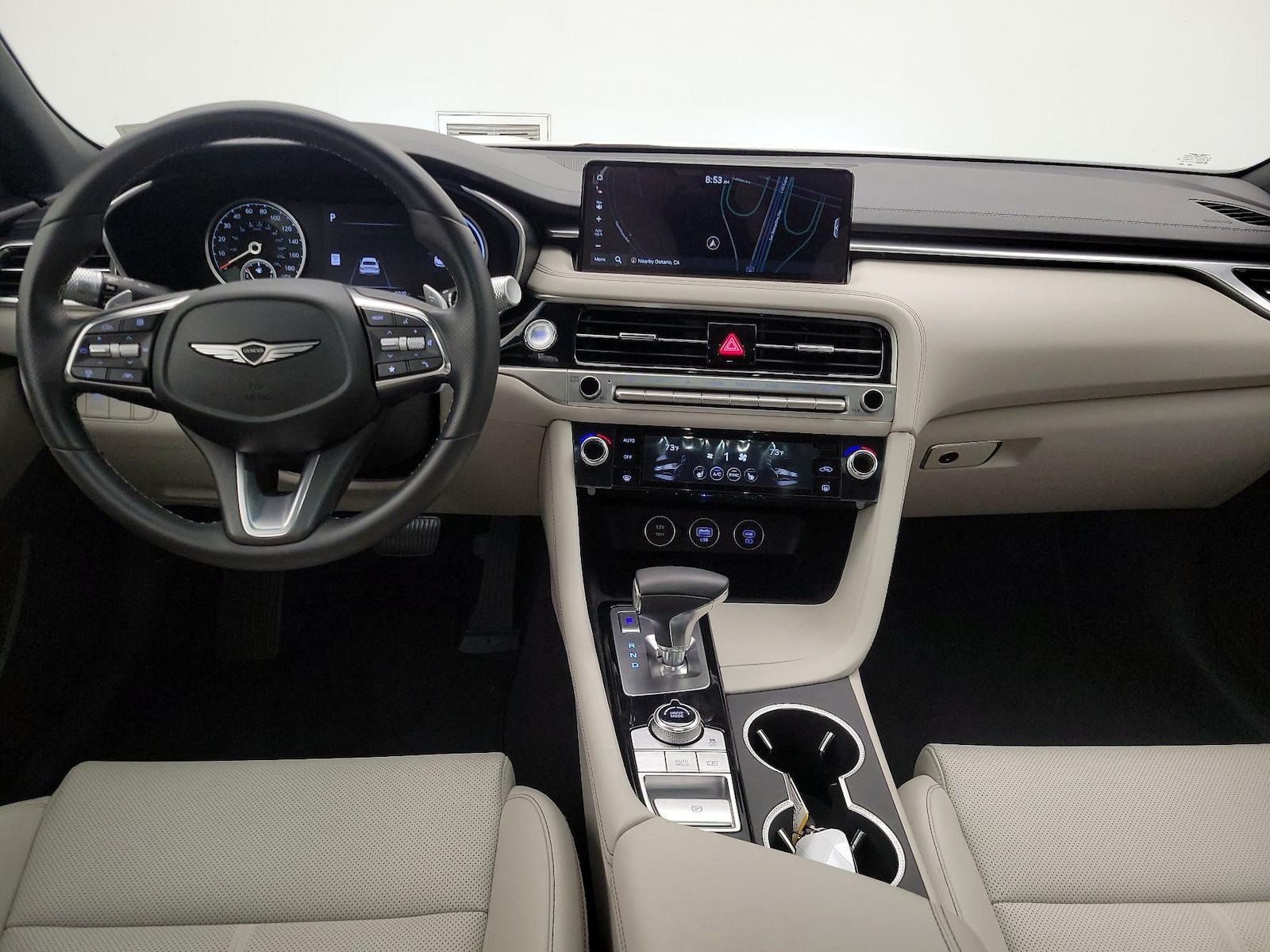 2025 GENESIS G70 Standard - Photo 10
