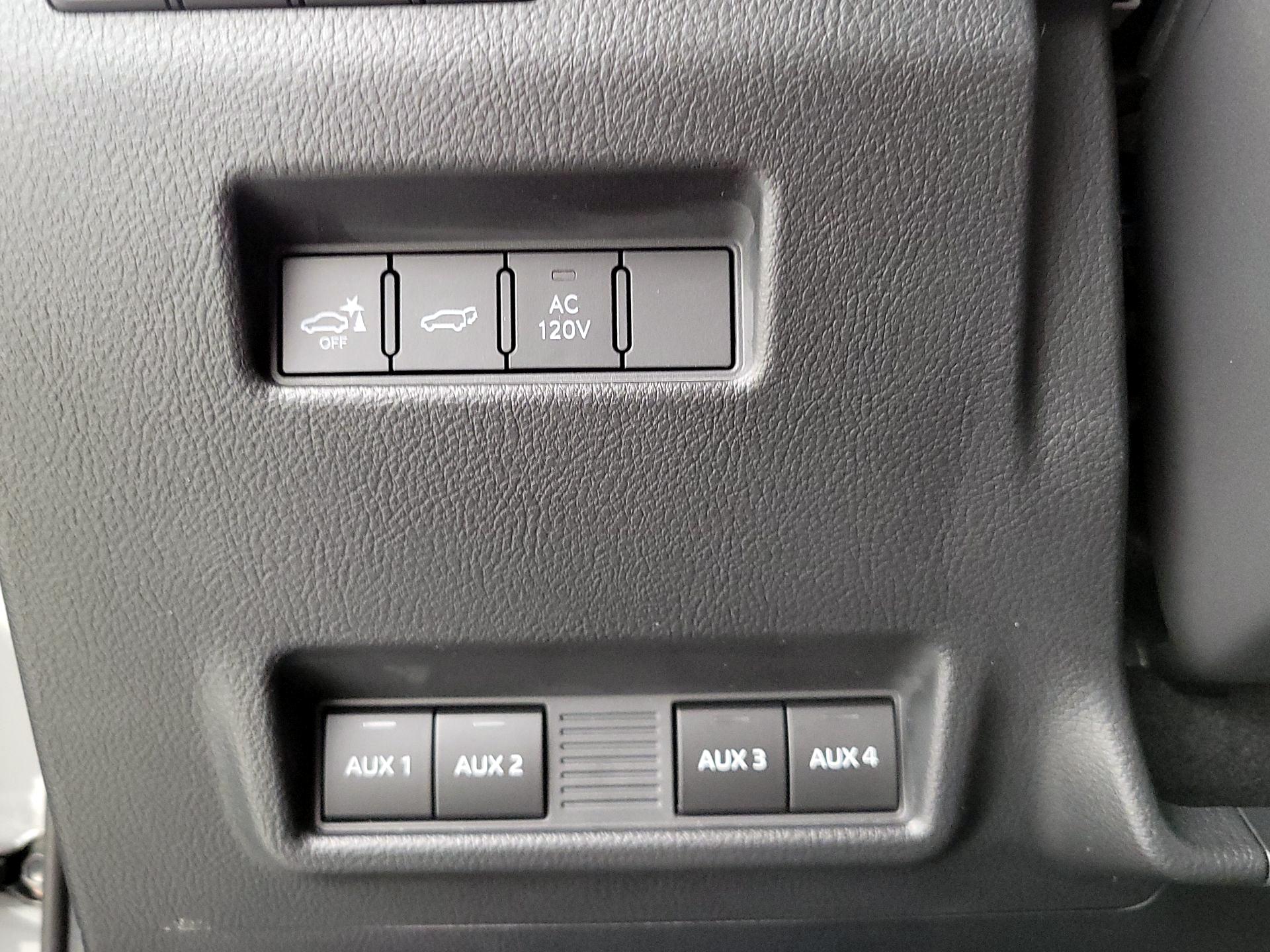 Thumbnail: 2025 Lexus GX - 13