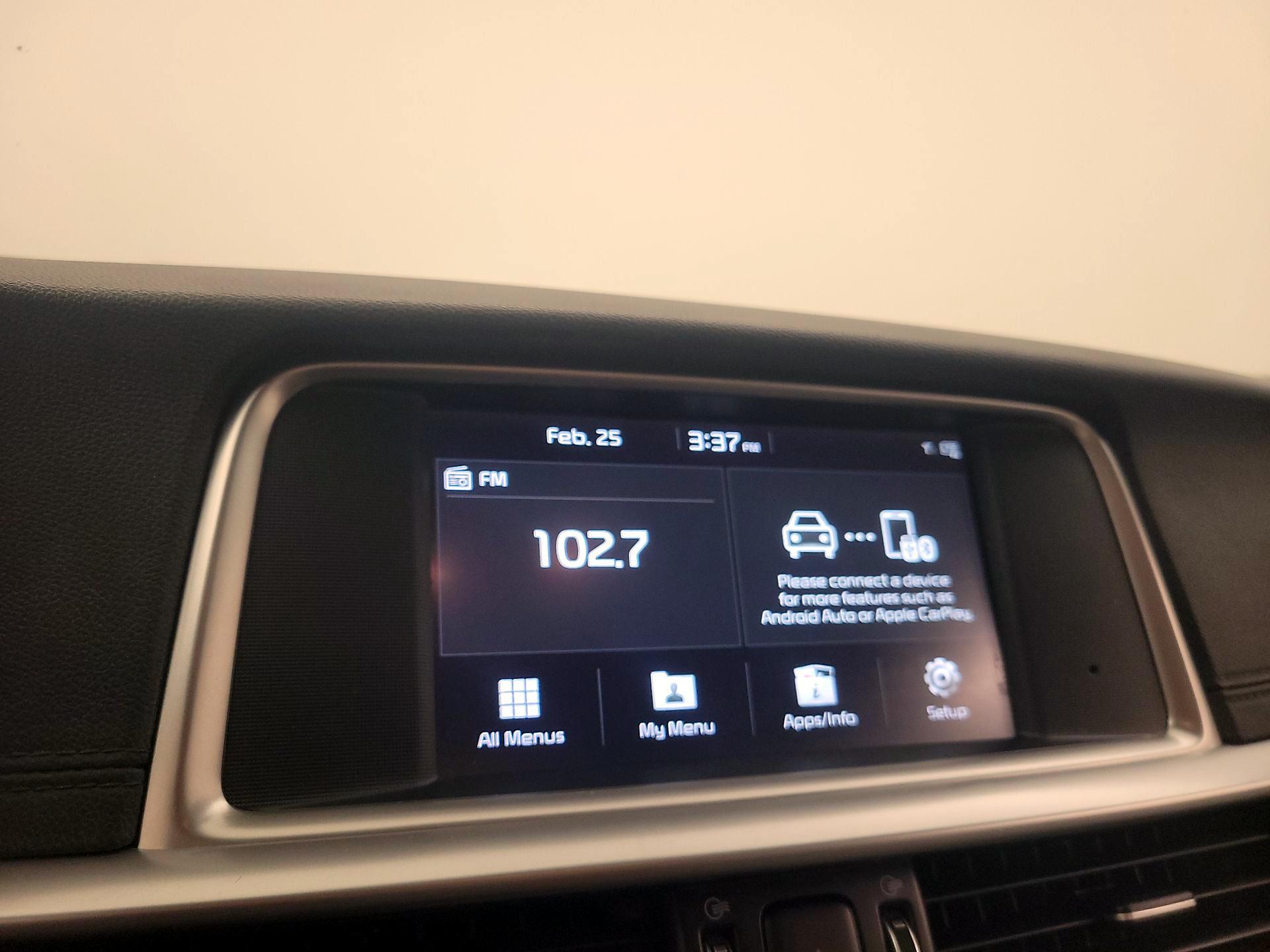 Thumbnail: 2019 Kia Optima - 15