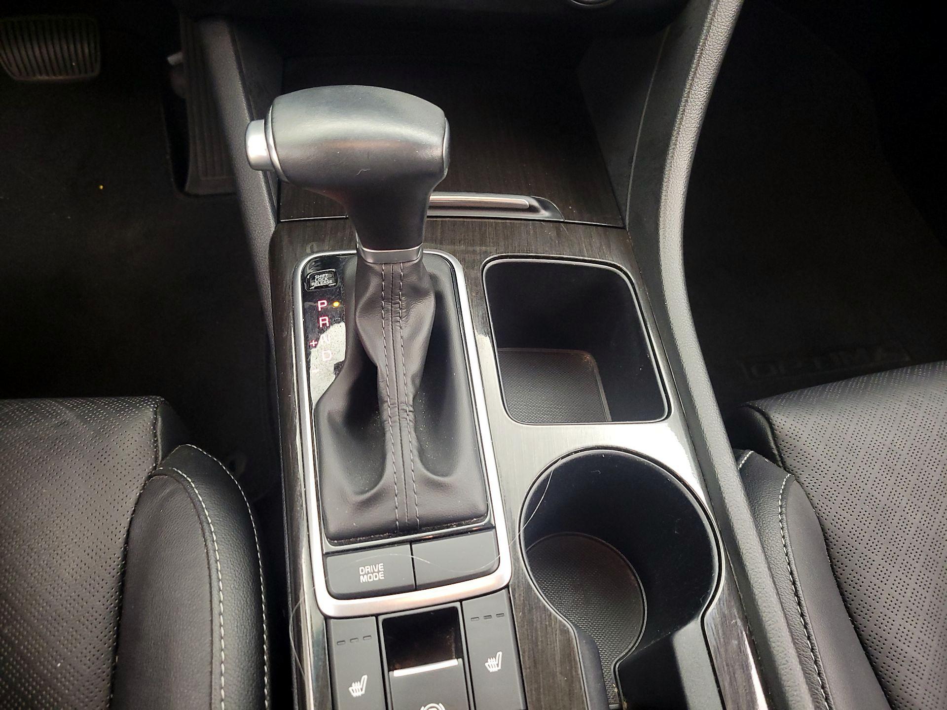 Thumbnail: 2019 Kia Optima - 17