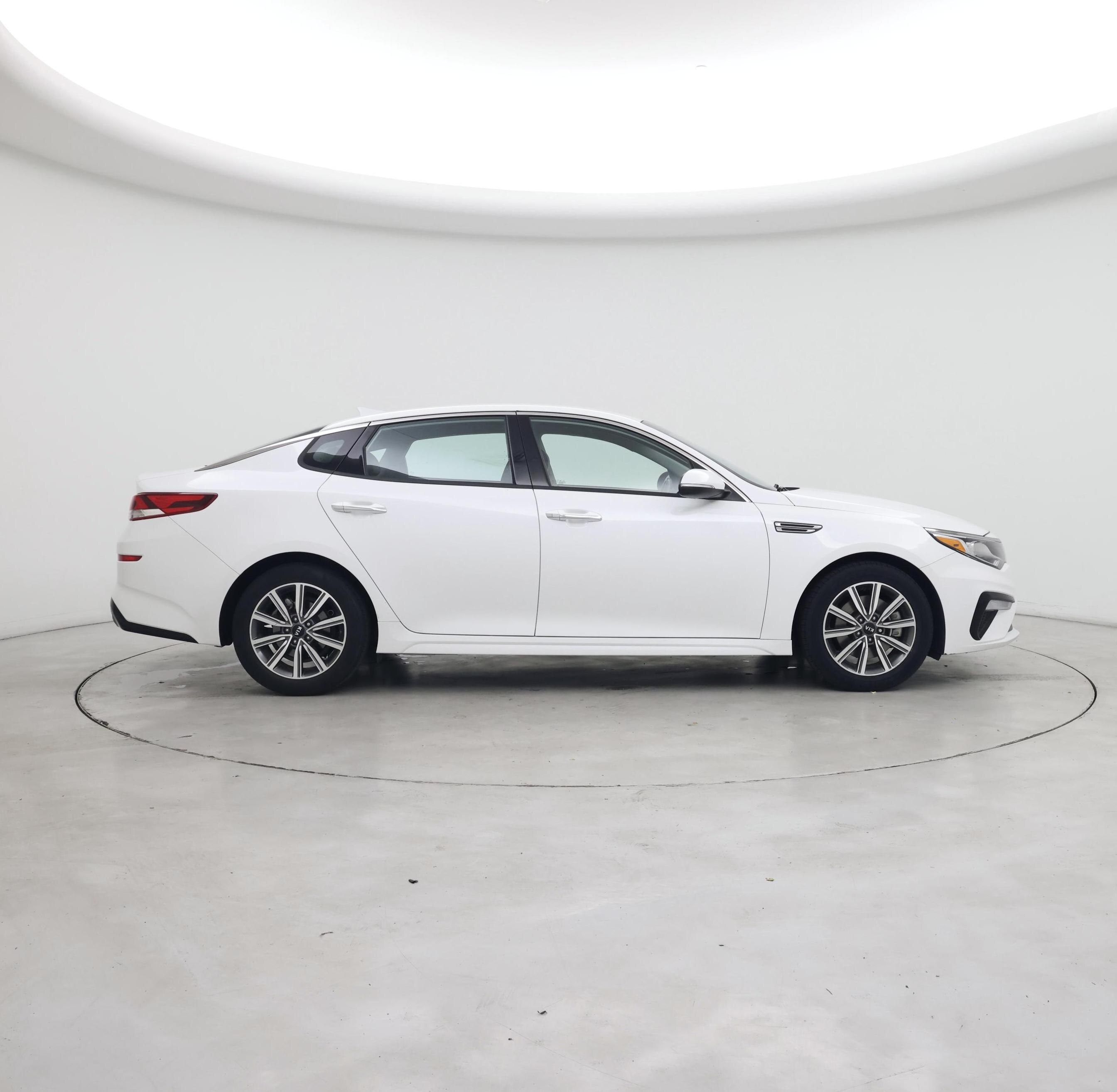 Thumbnail: 2019 Kia Optima - 7