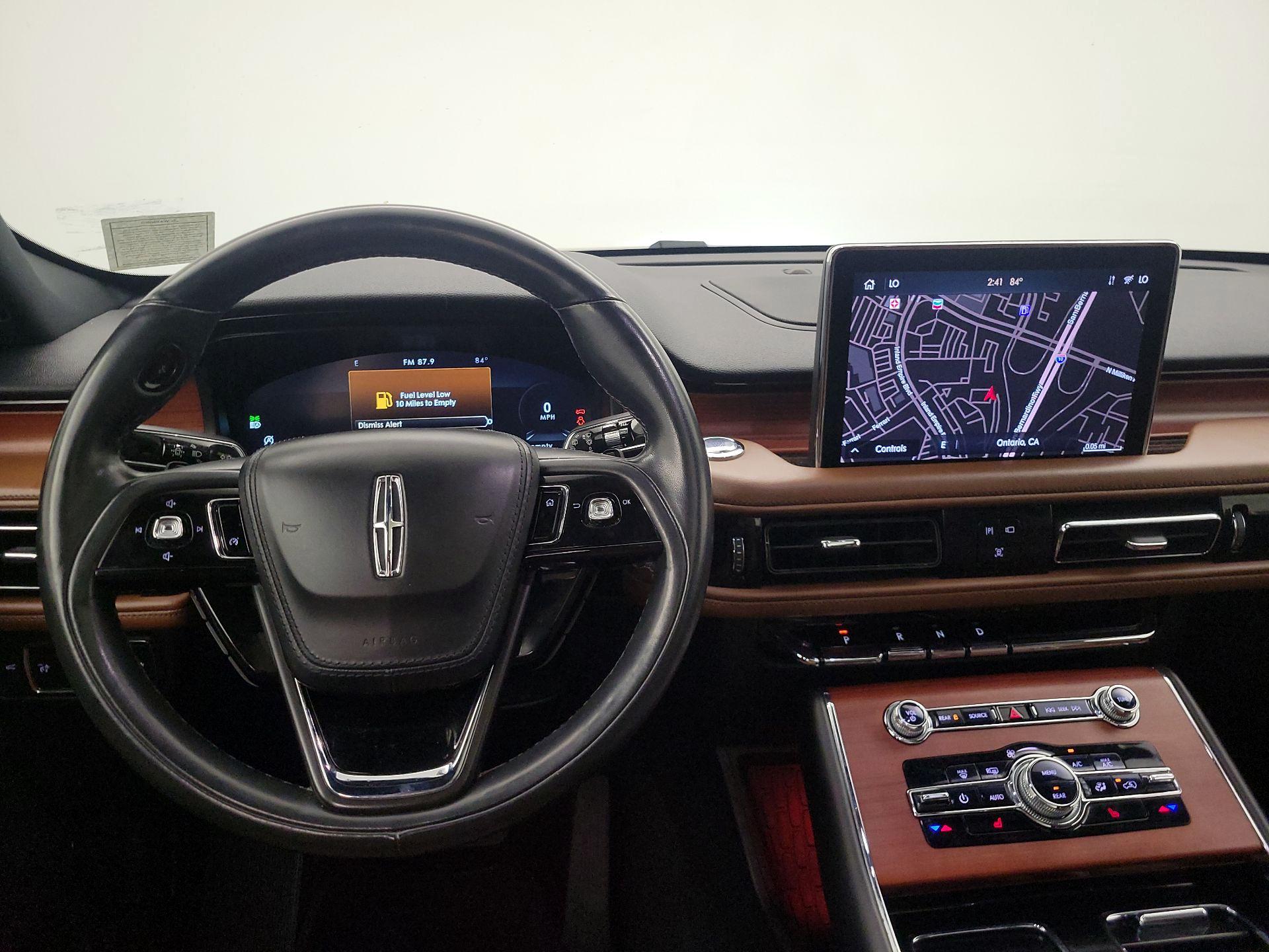 Thumbnail: 2022 Lincoln Aviator - 10