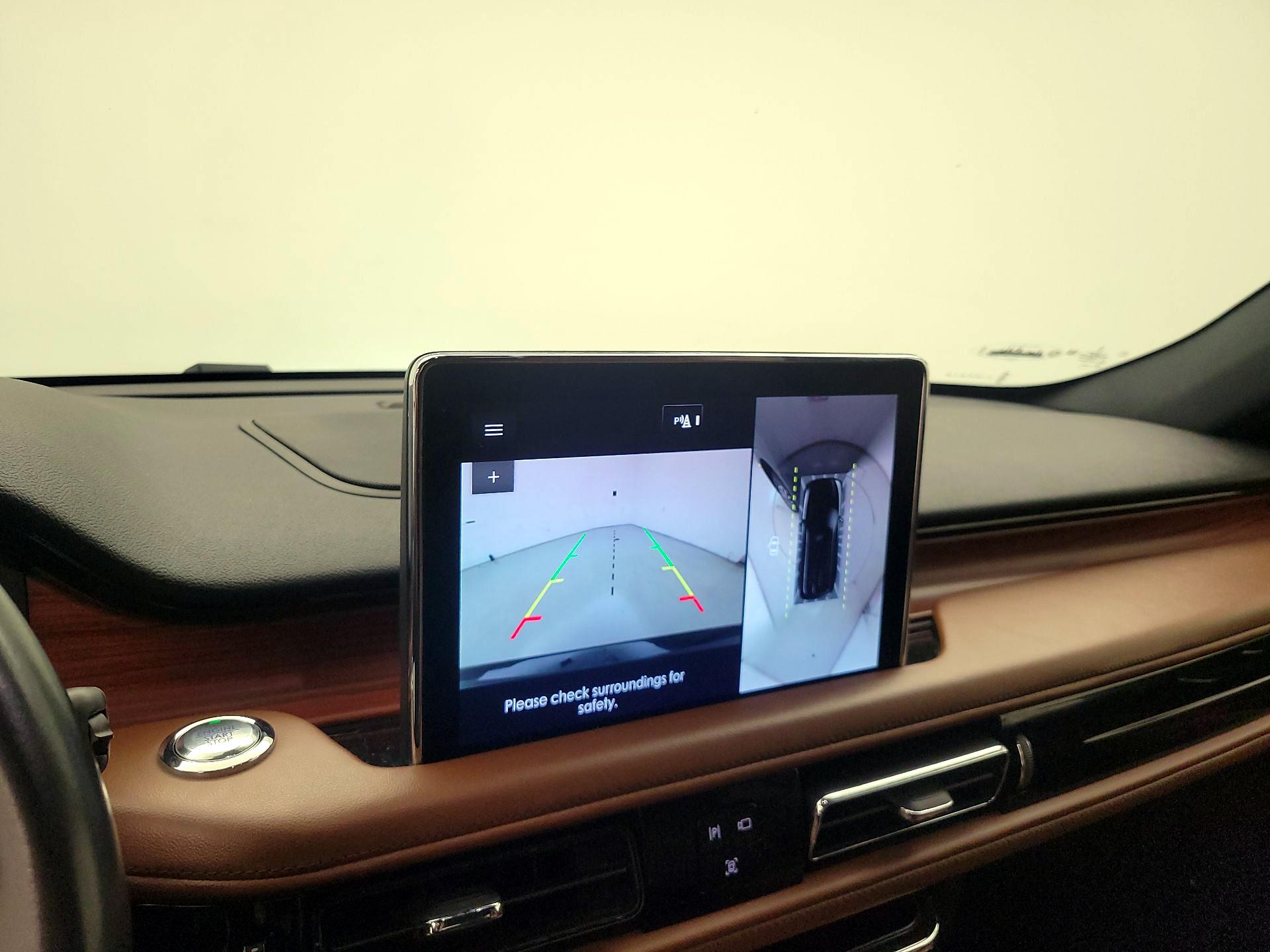 Thumbnail: 2022 Lincoln Aviator - 15