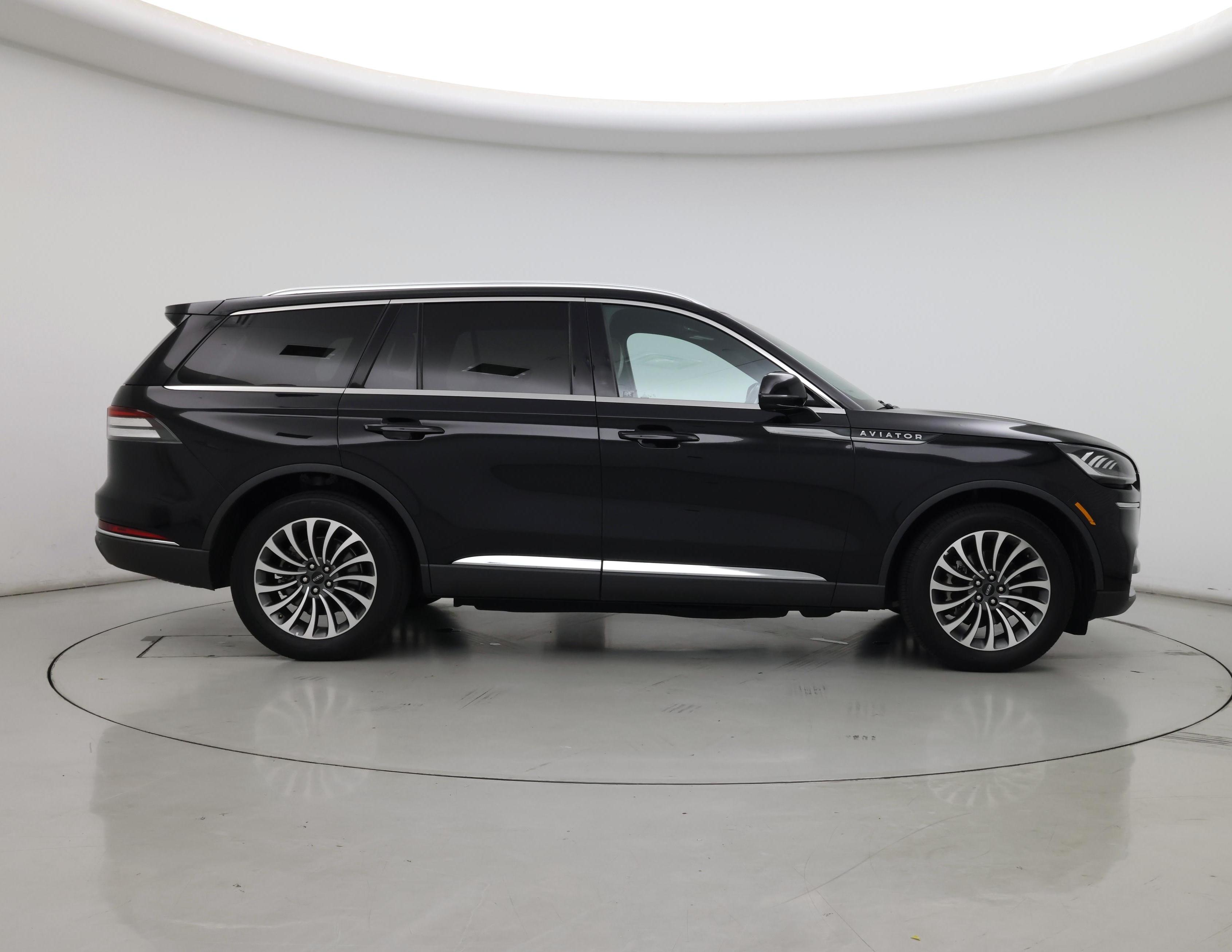 Thumbnail: 2022 Lincoln Aviator - 7