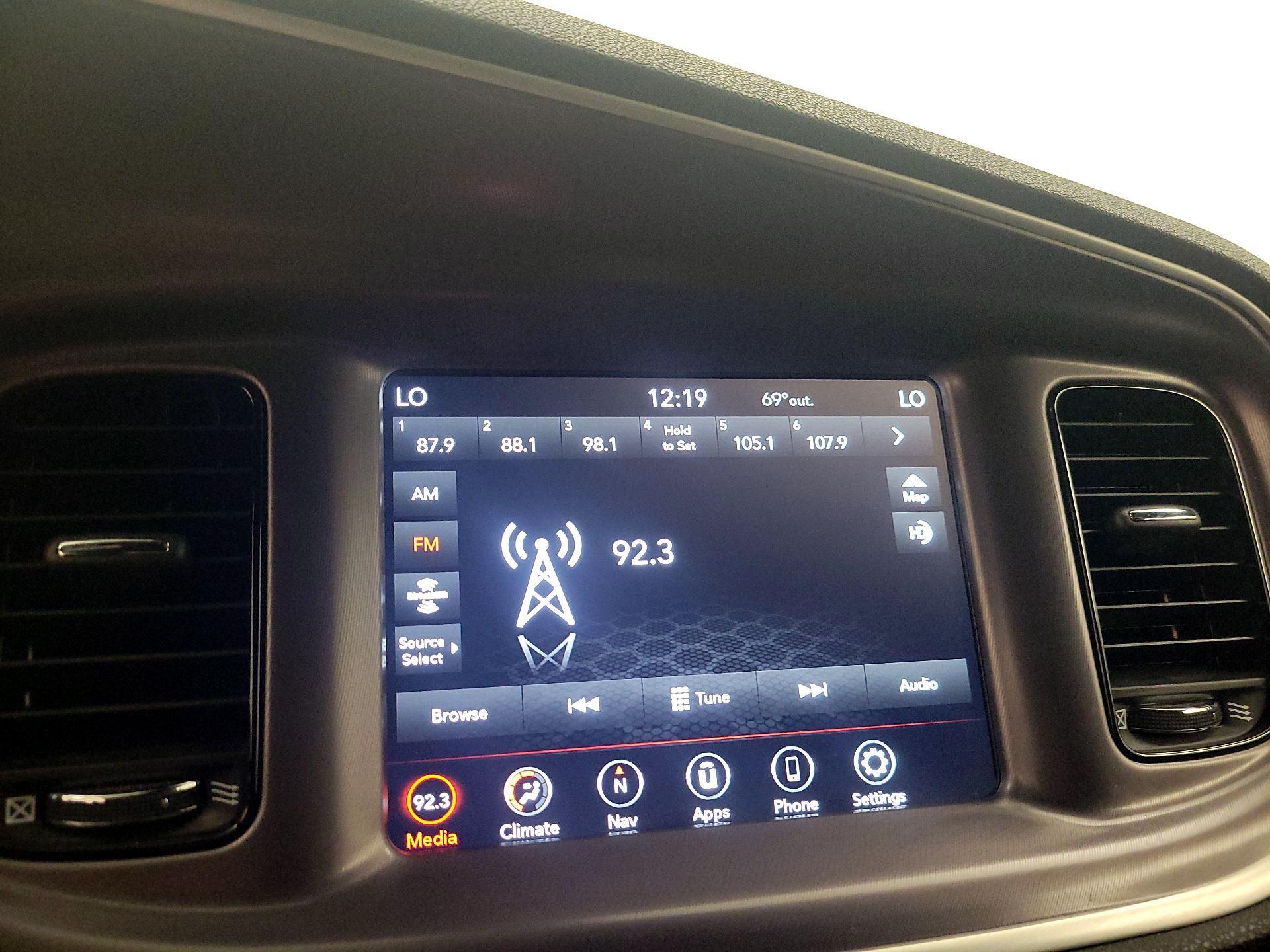 Thumbnail: 2021 Dodge Charger - 16