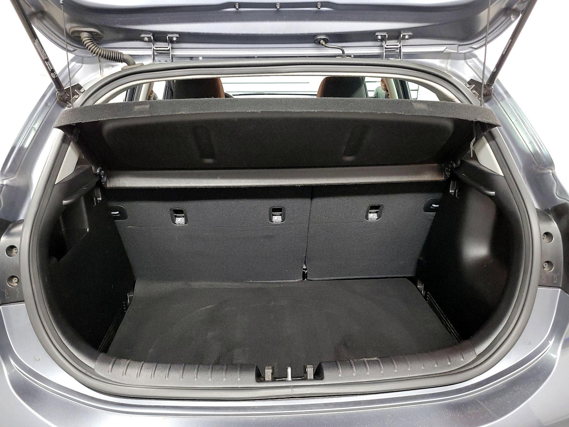 Thumbnail: 2019 Kia Rio5 - 20