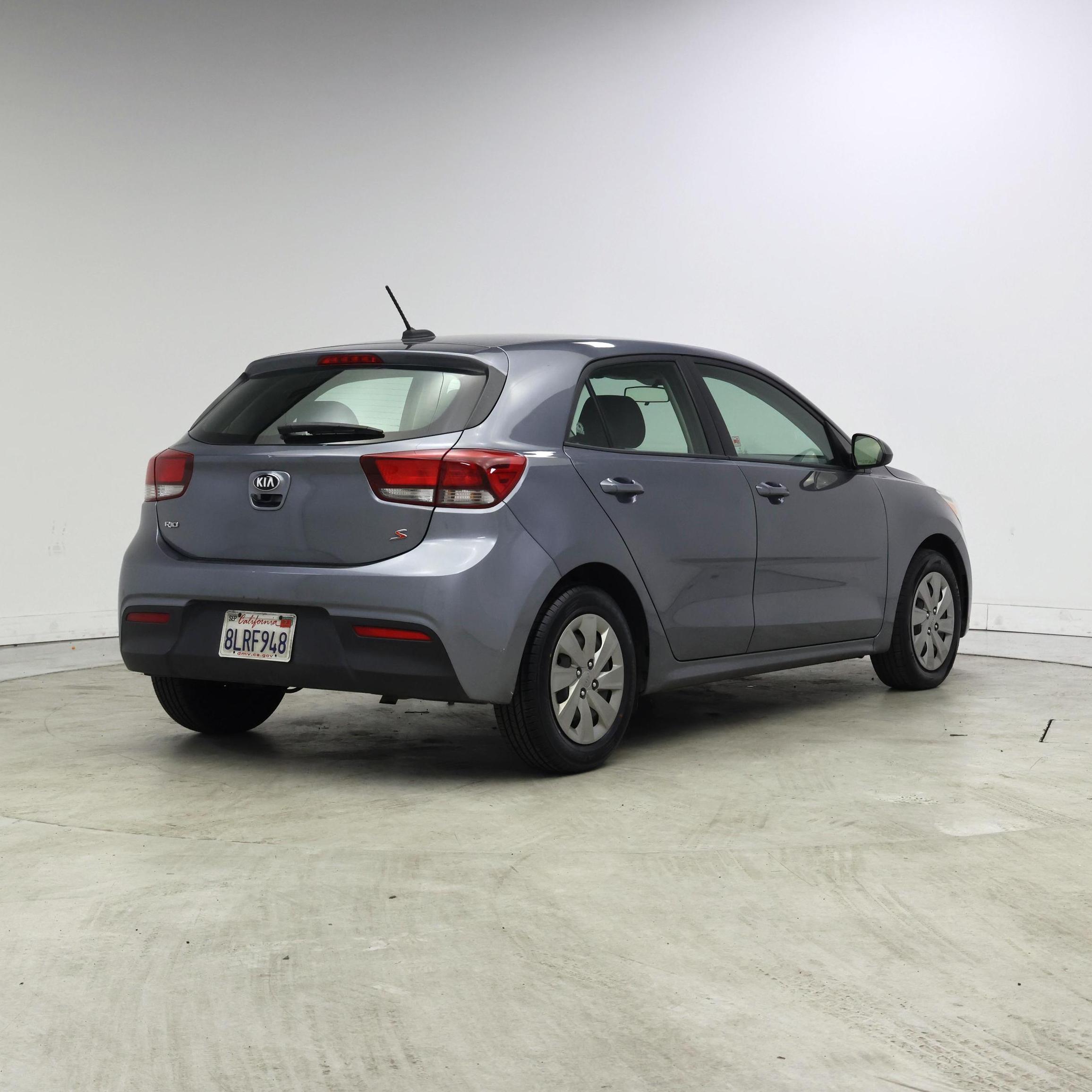 Thumbnail: 2019 Kia Rio5 - 8