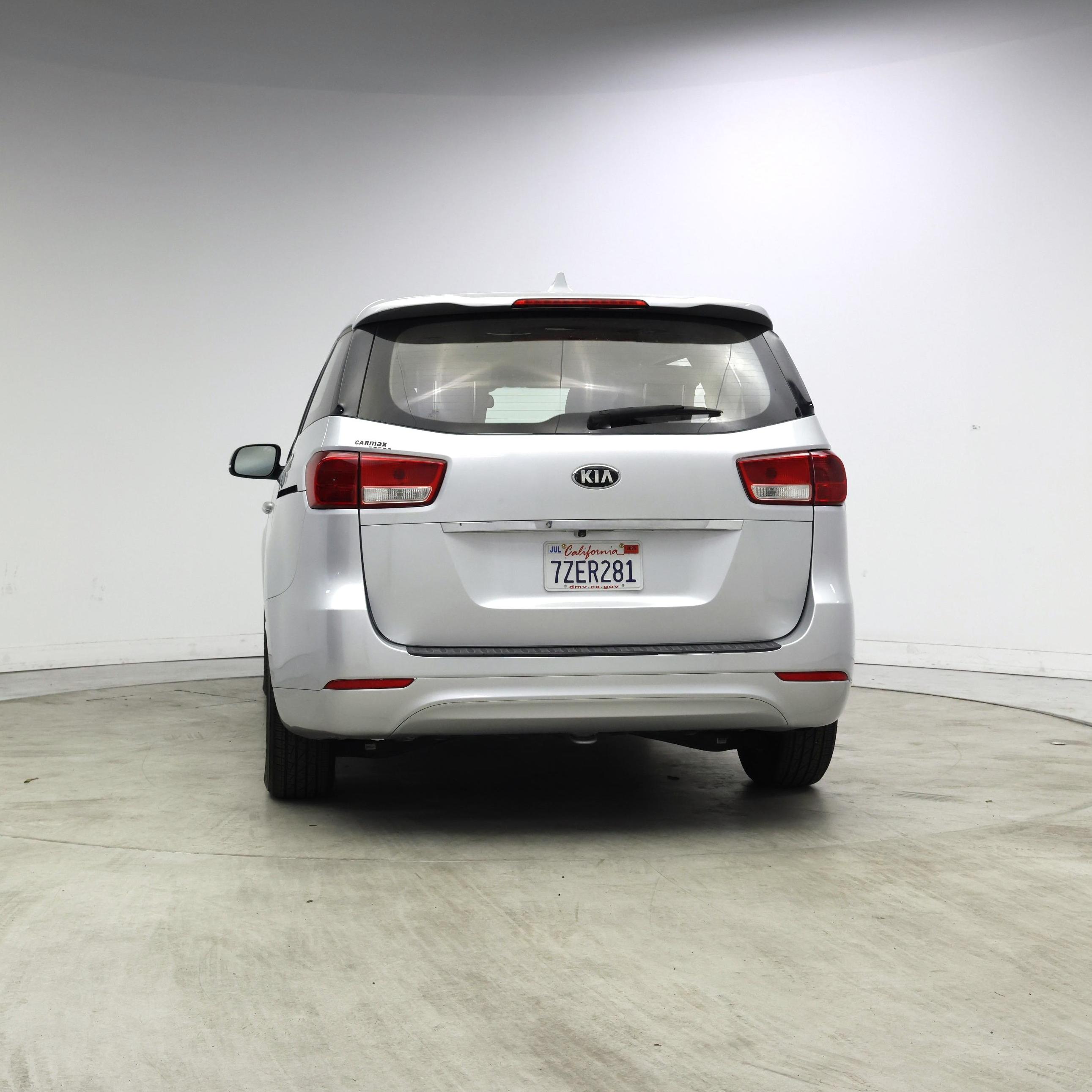 Thumbnail: 2017 Kia Sedona - 6