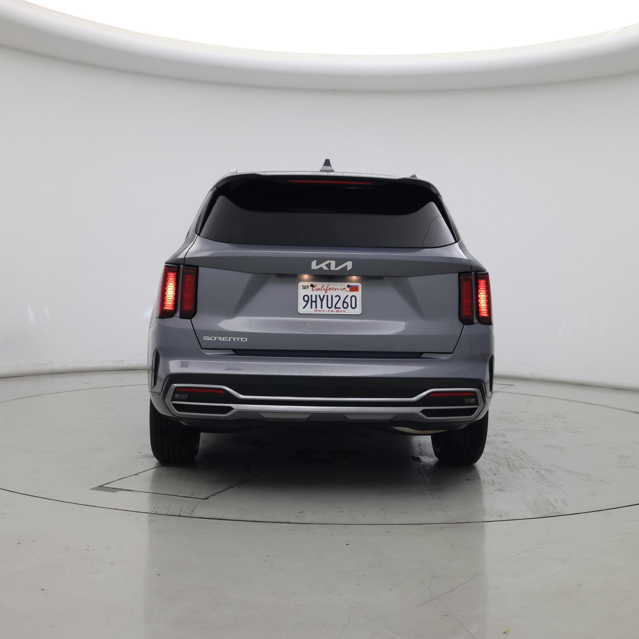 Thumbnail: 2023 Kia Sorento - 6