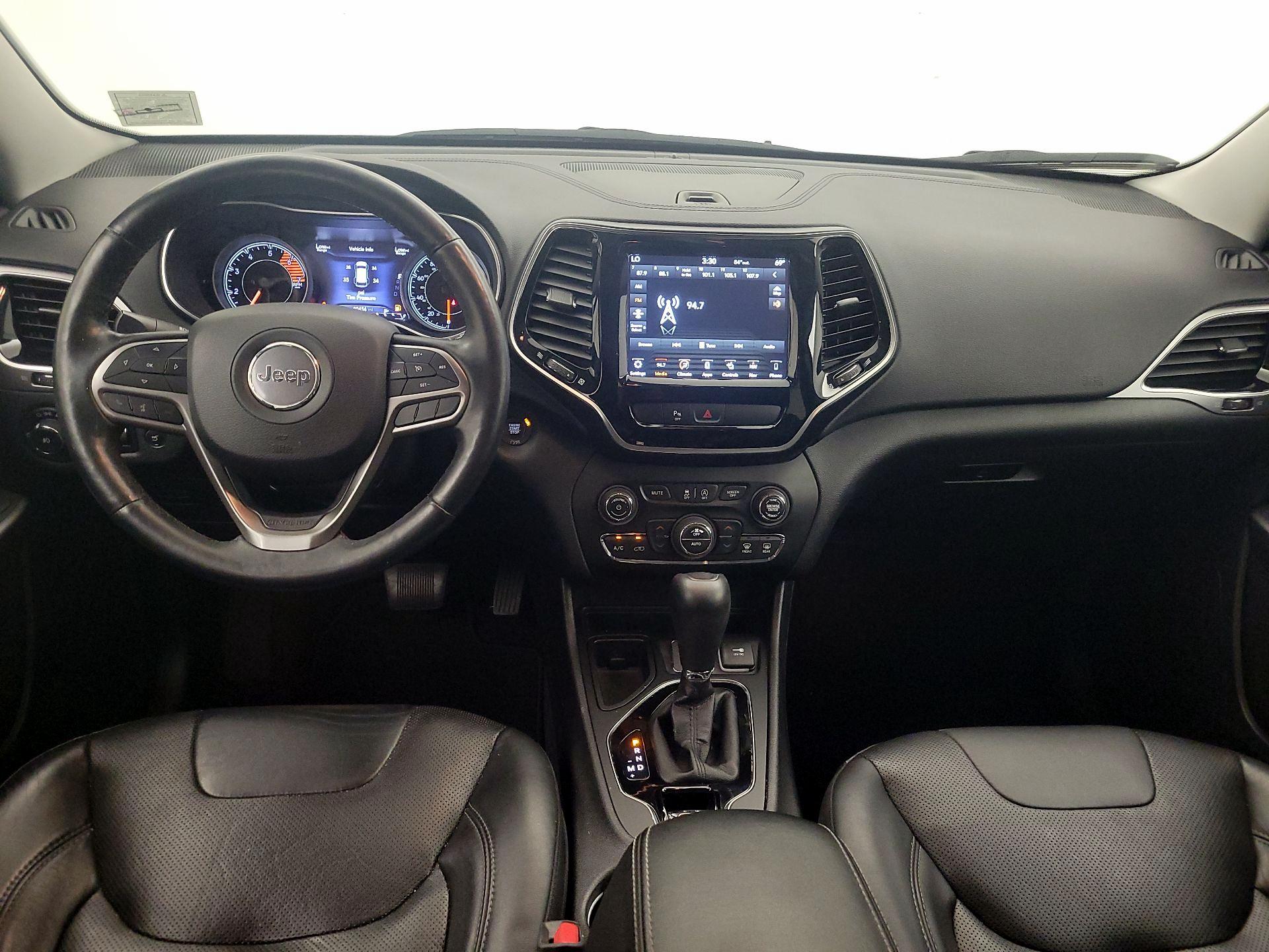 Thumbnail: 2019 Jeep Cherokee - 9