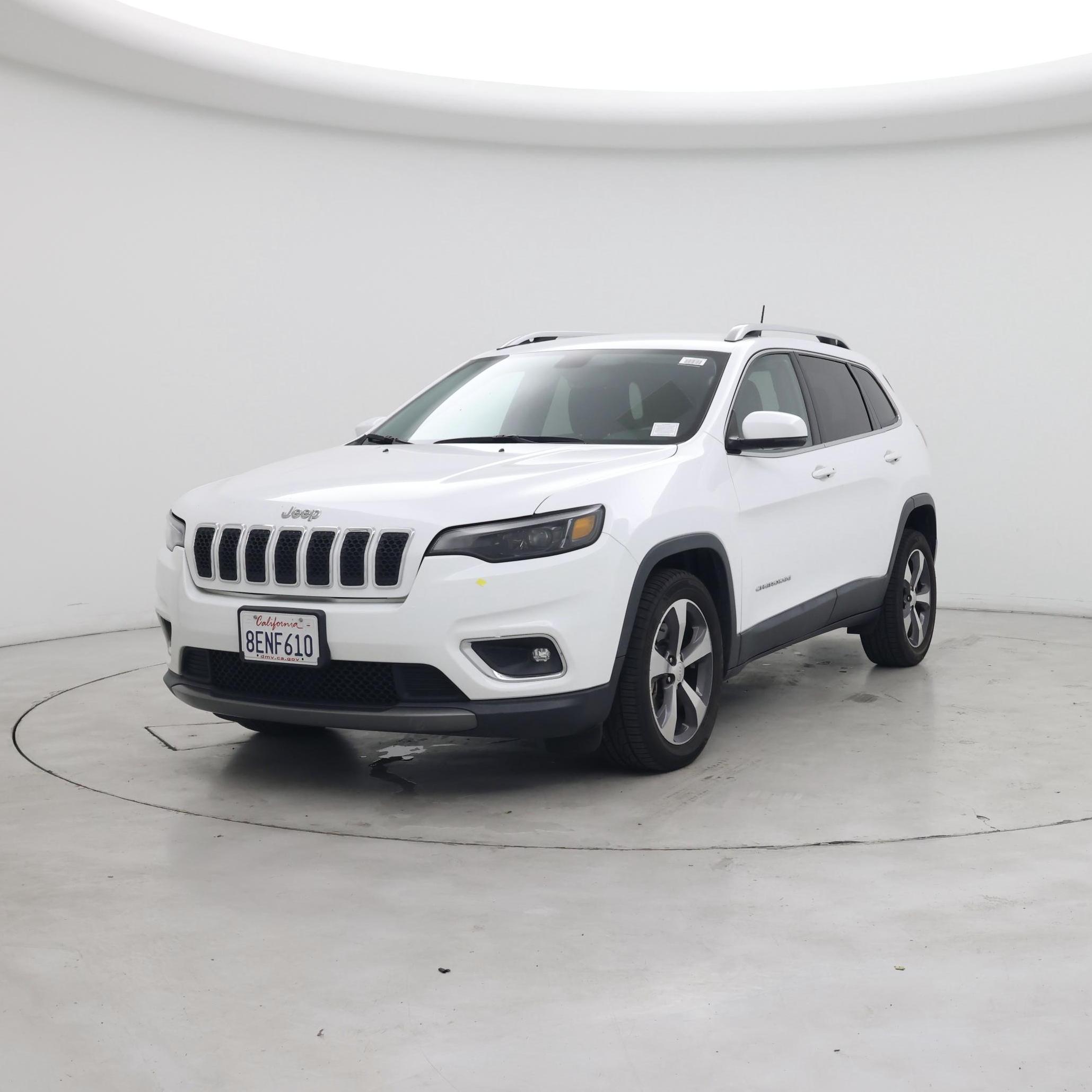 Thumbnail: 2019 Jeep Cherokee - 4