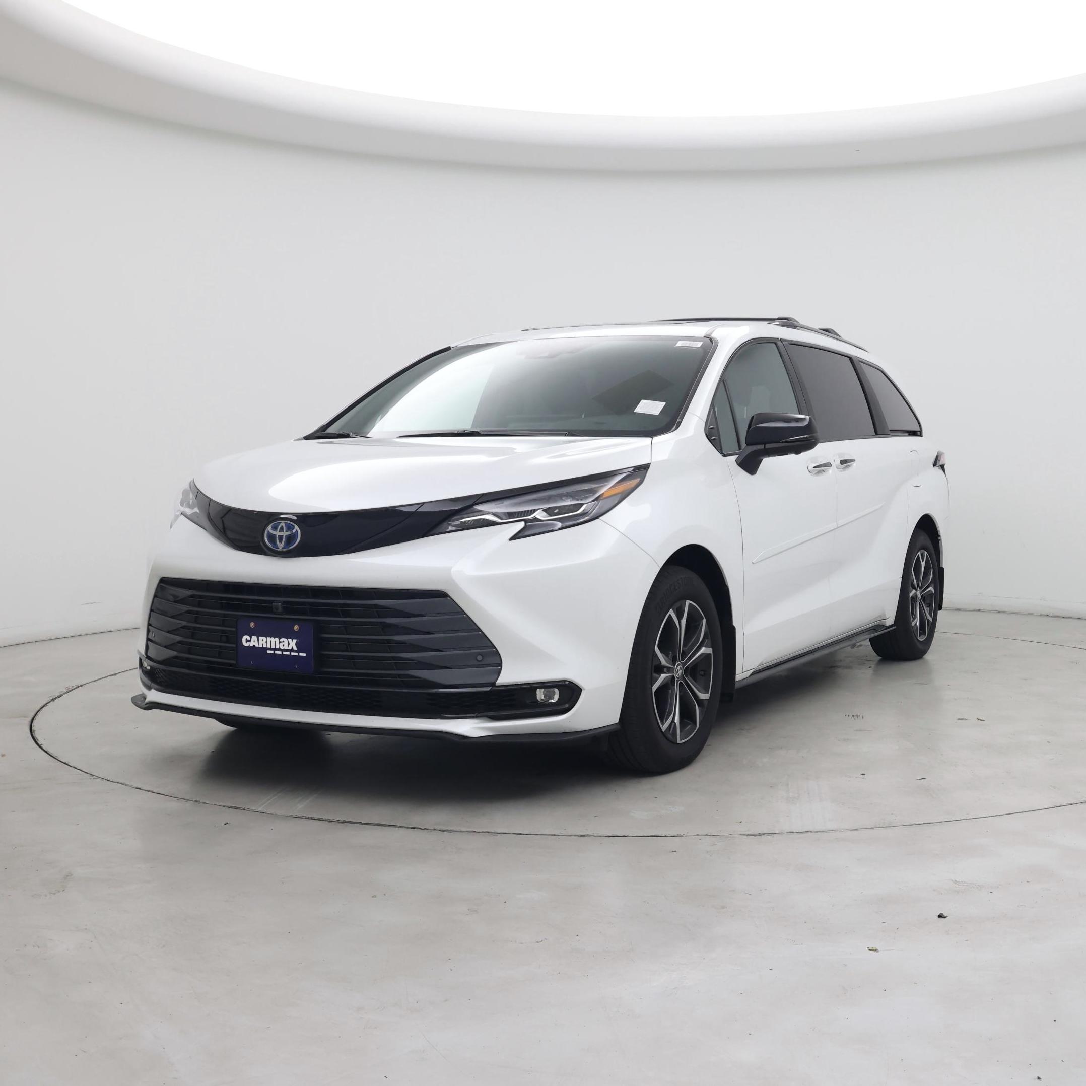 Thumbnail: 2025 Toyota Sienna - 4