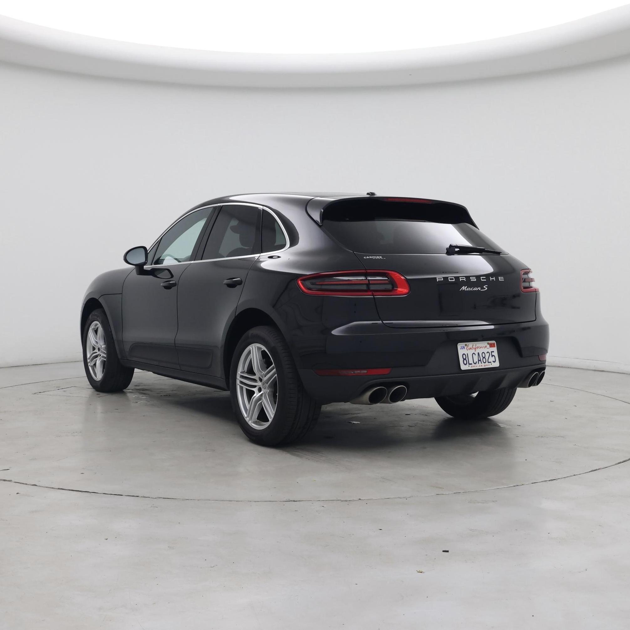 Thumbnail: 2015 Porsche Macan - 2