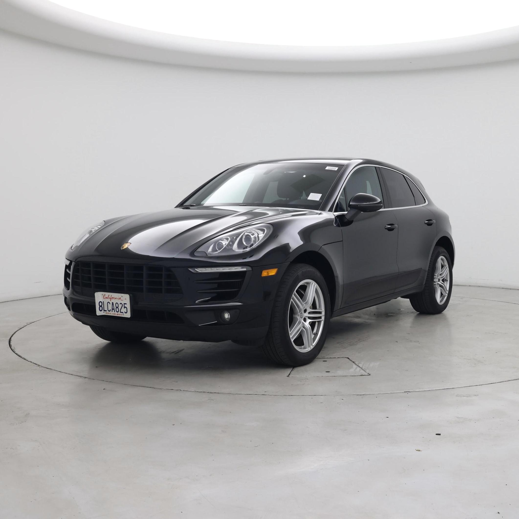 Thumbnail: 2015 Porsche Macan - 4