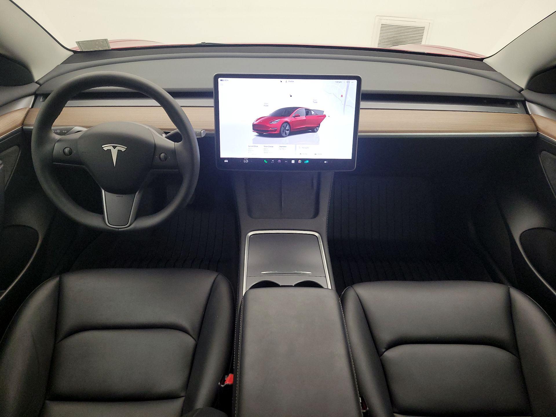 Thumbnail: 2023 Tesla Model 3 - 9