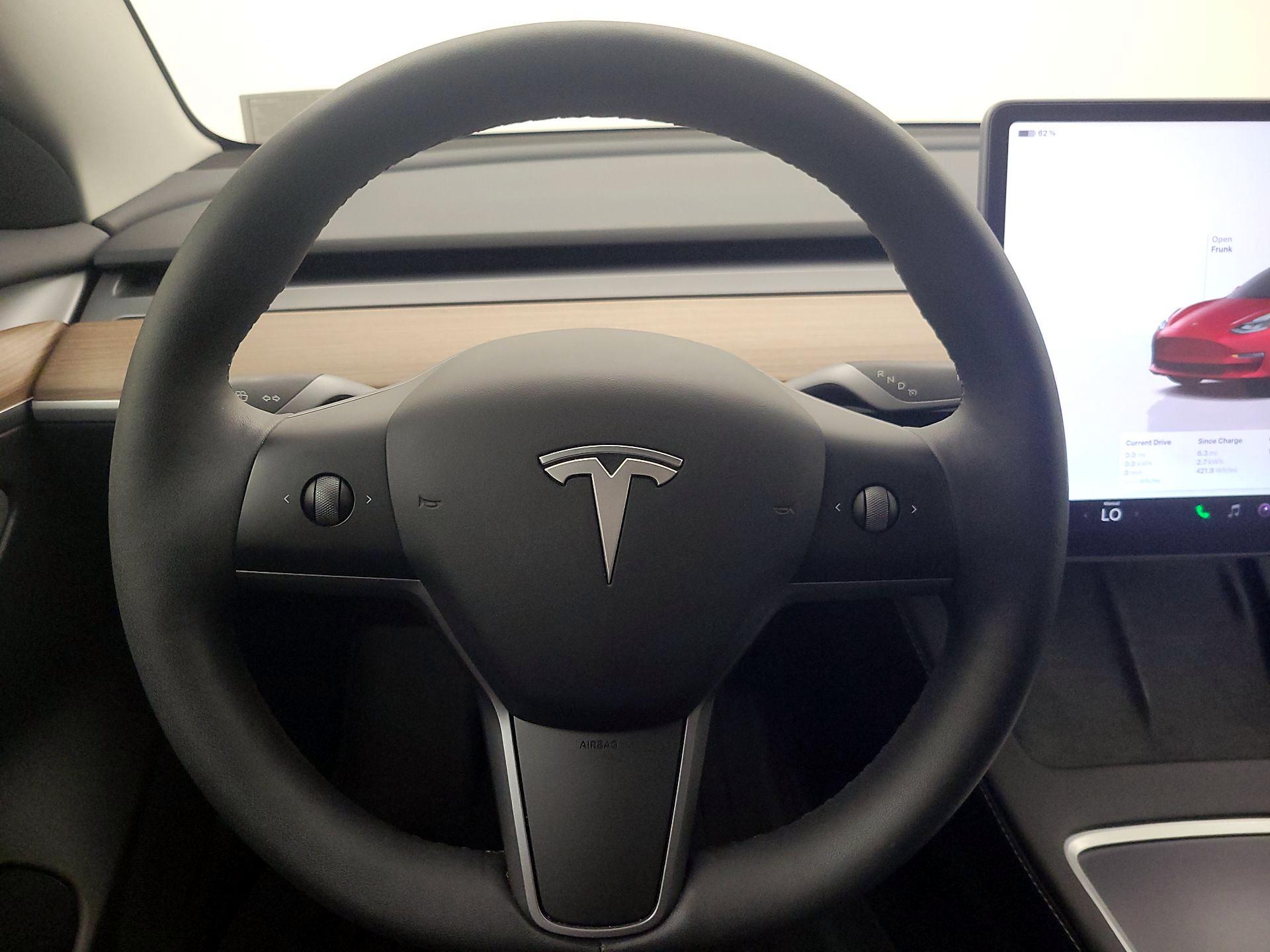 Thumbnail: 2023 Tesla Model 3 - 10