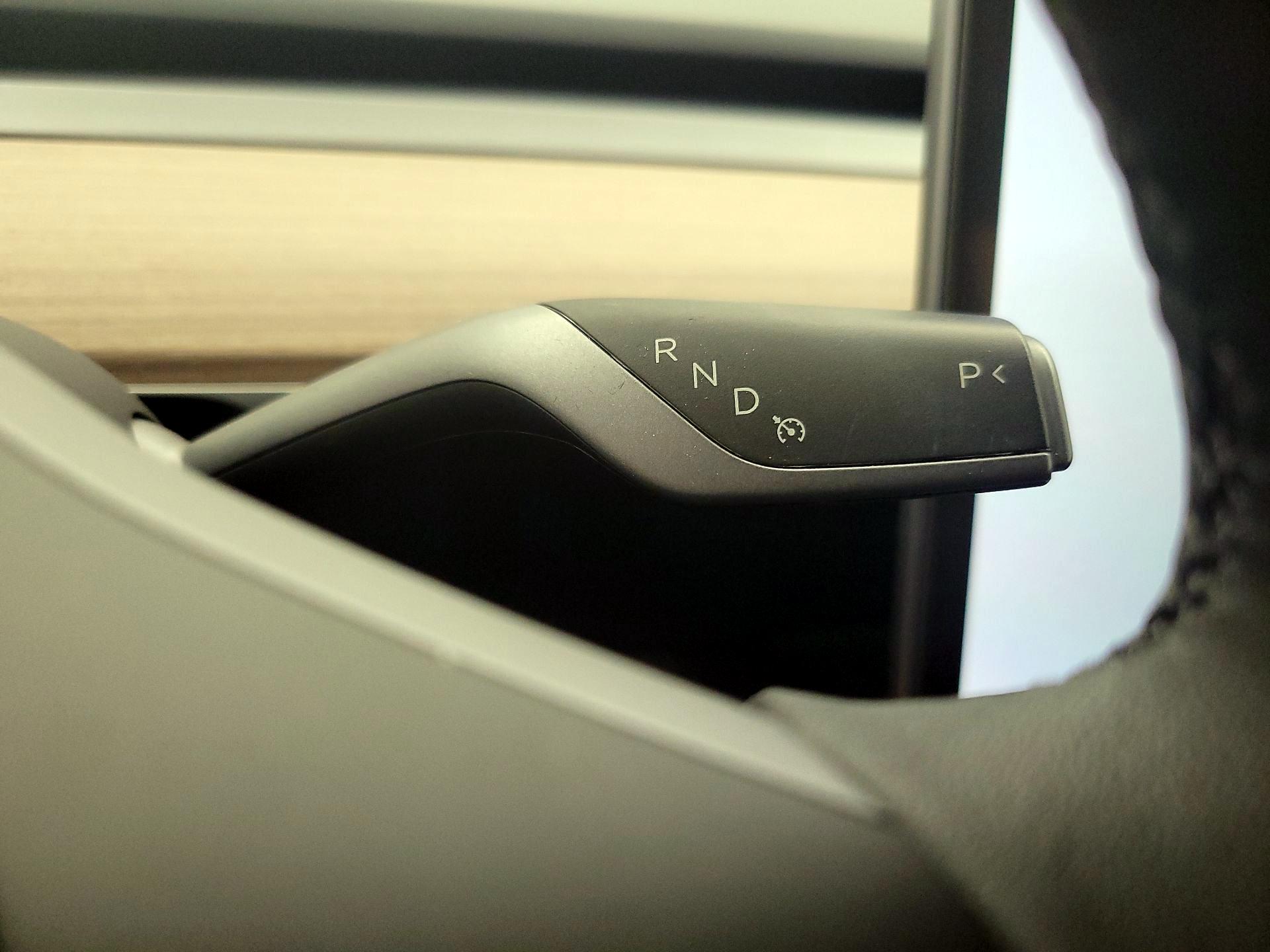 Thumbnail: 2023 Tesla Model 3 - 17