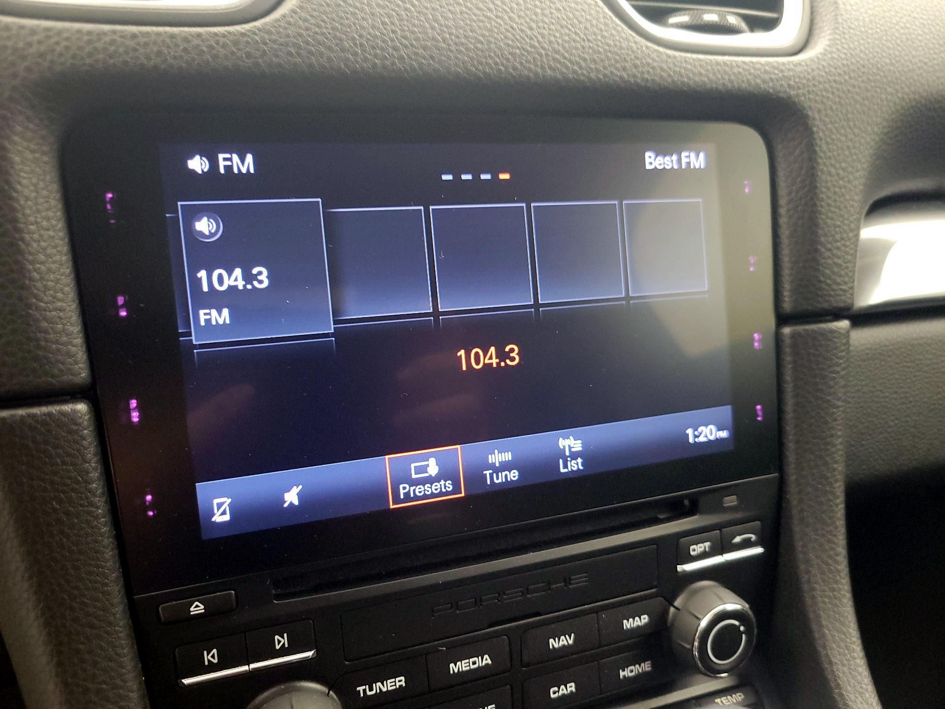 Thumbnail: 2021 Porsche 718 Boxster - 15