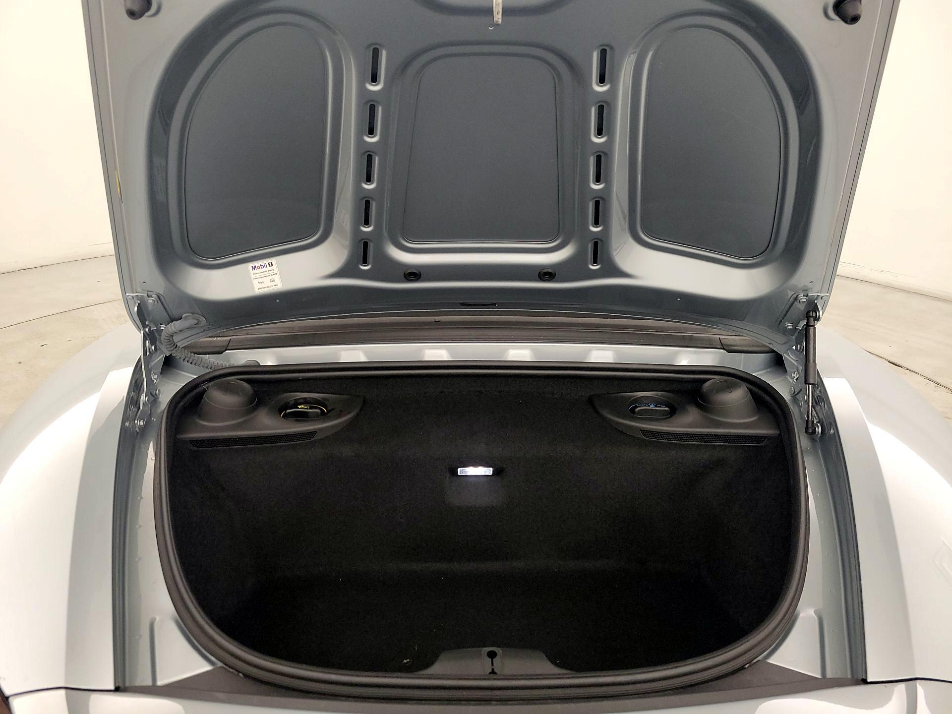 Thumbnail: 2021 Porsche 718 Boxster - 18