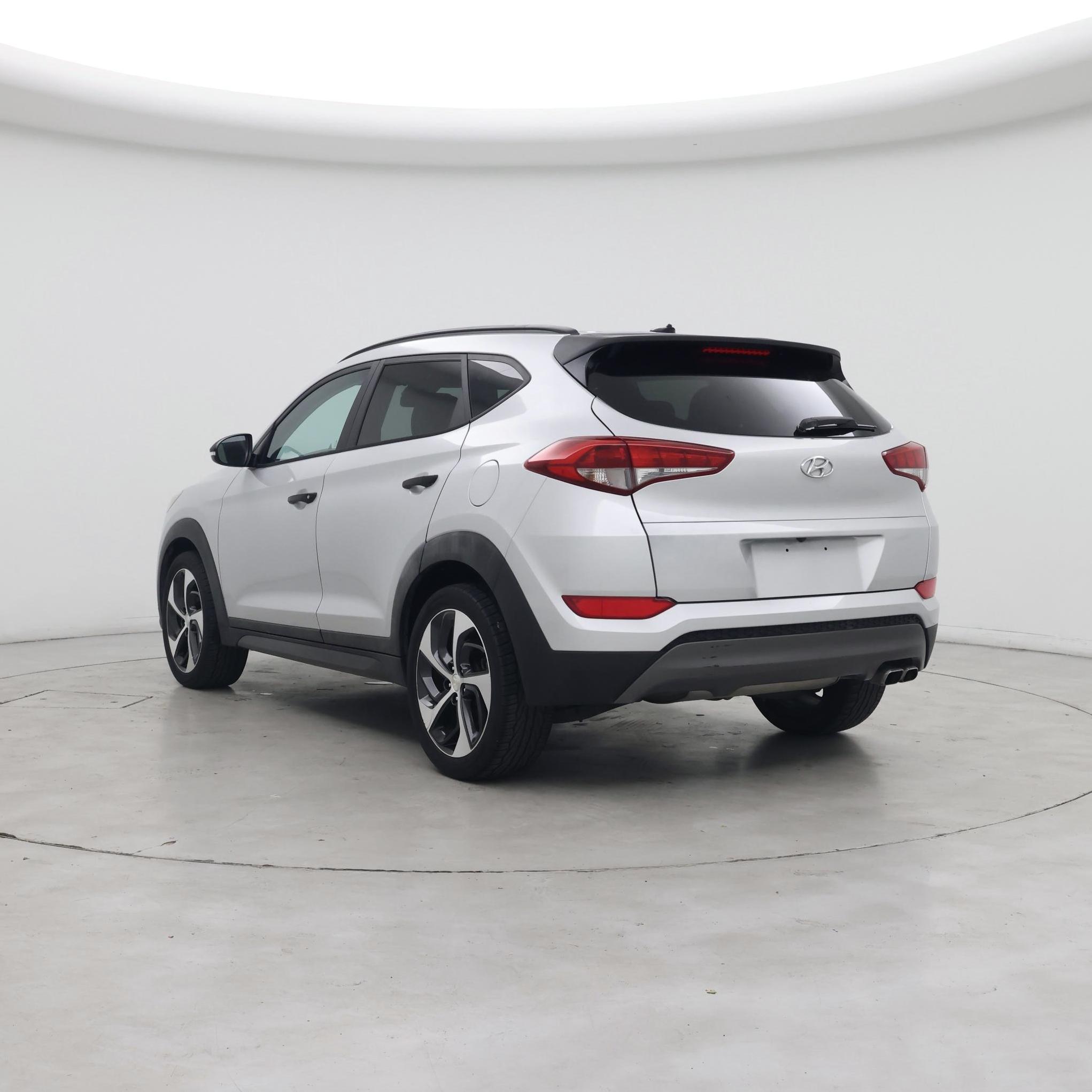 Thumbnail: 2016 Hyundai Tucson - 2