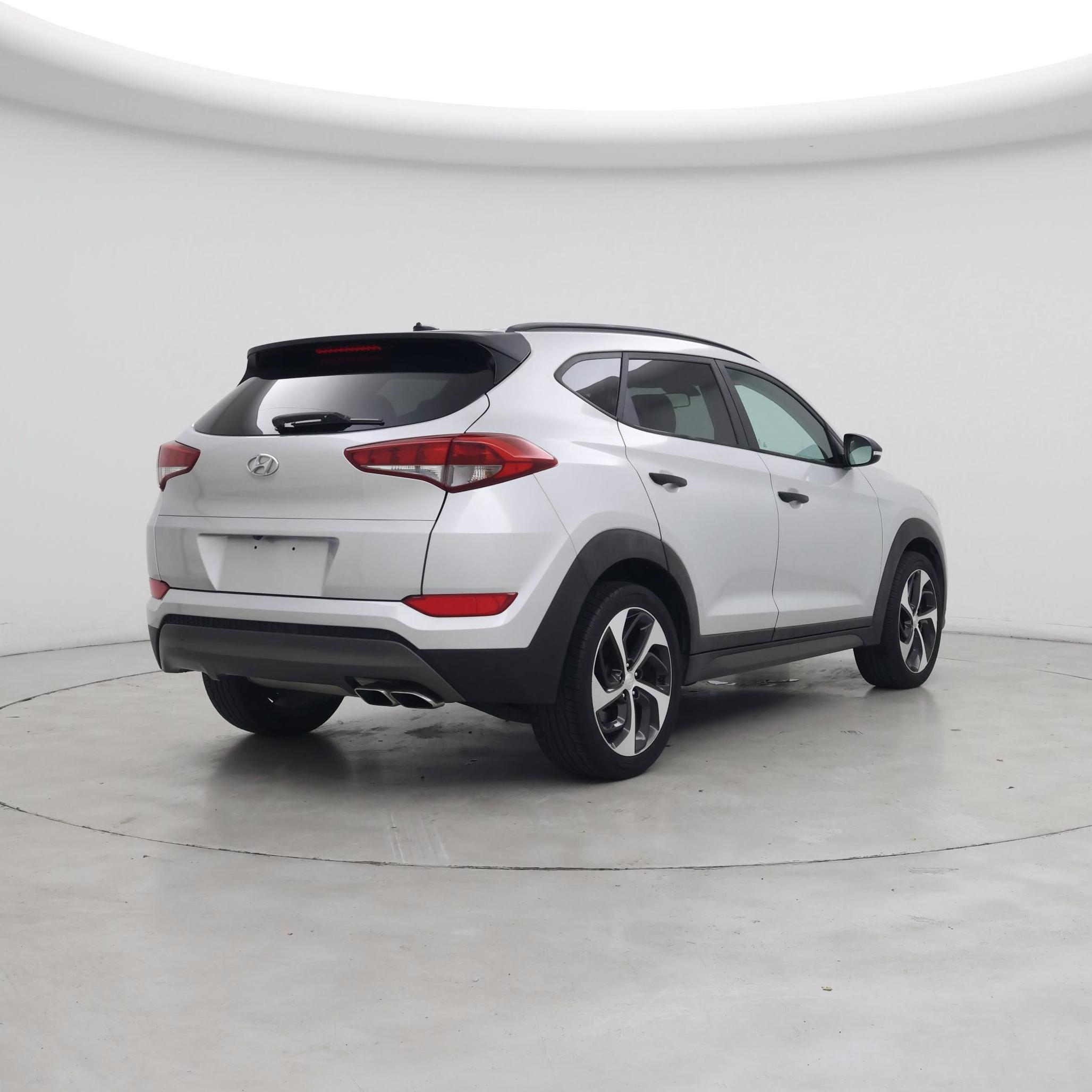 Thumbnail: 2016 Hyundai Tucson - 8