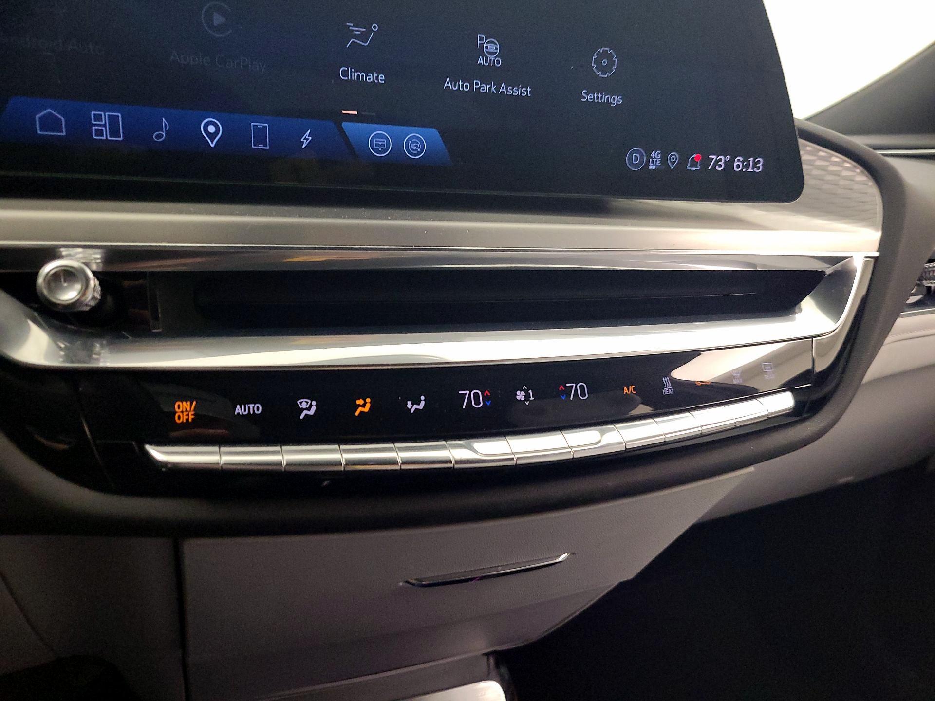 Thumbnail: 2023 Cadillac Lyriq - 16