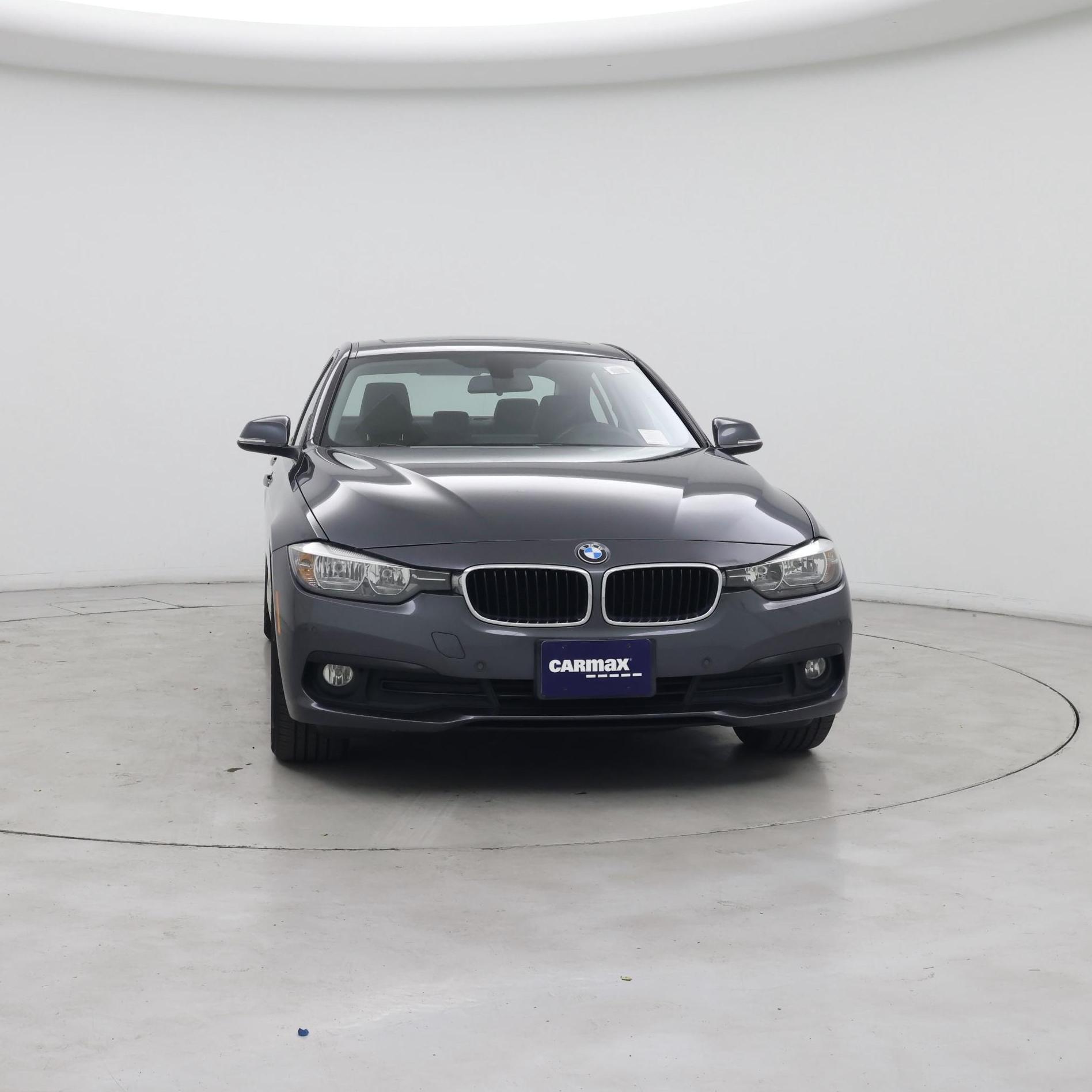 Thumbnail: 2017 BMW 3 Series - 5