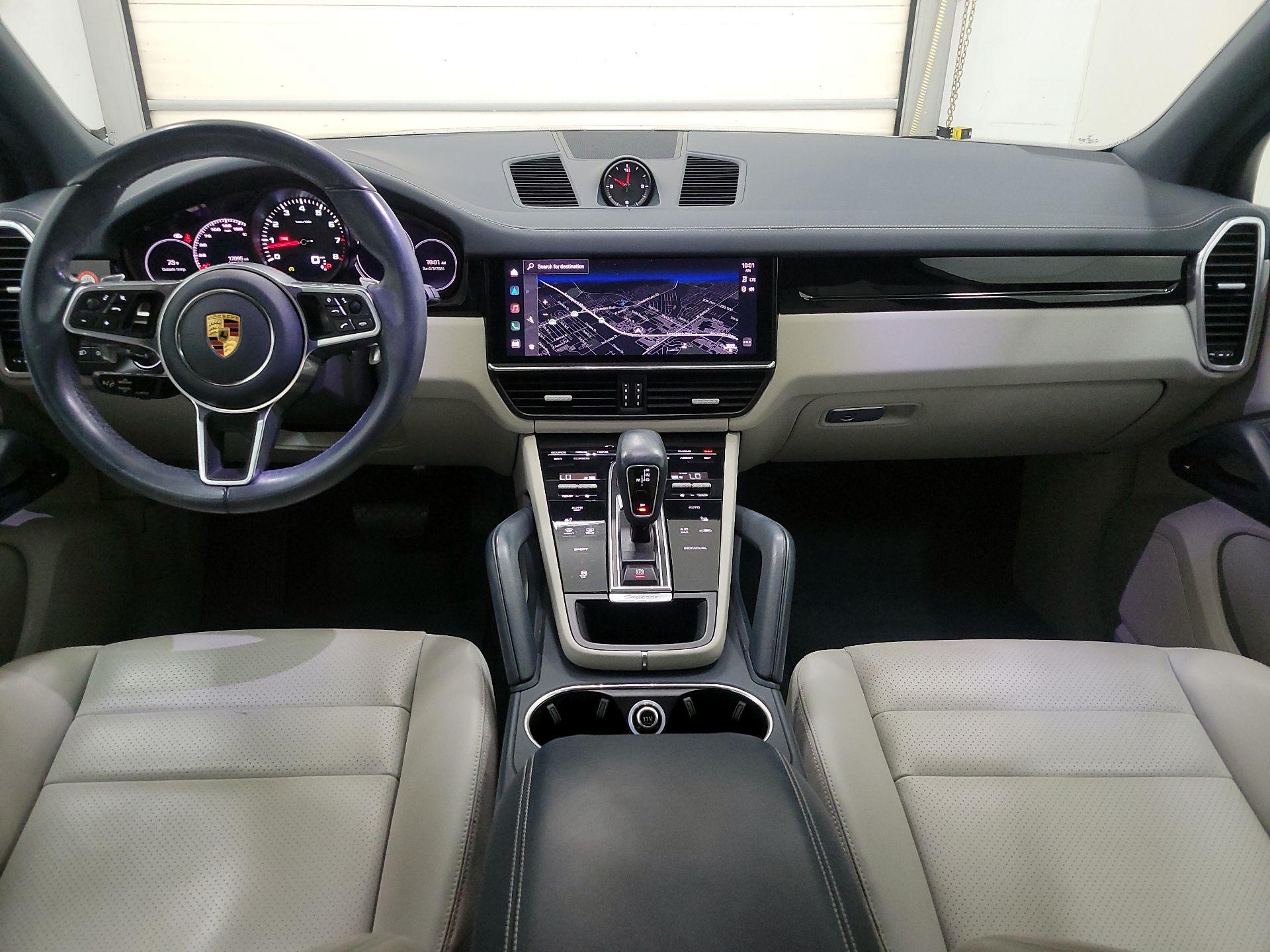 Thumbnail: 2022 Porsche Cayenne - 9