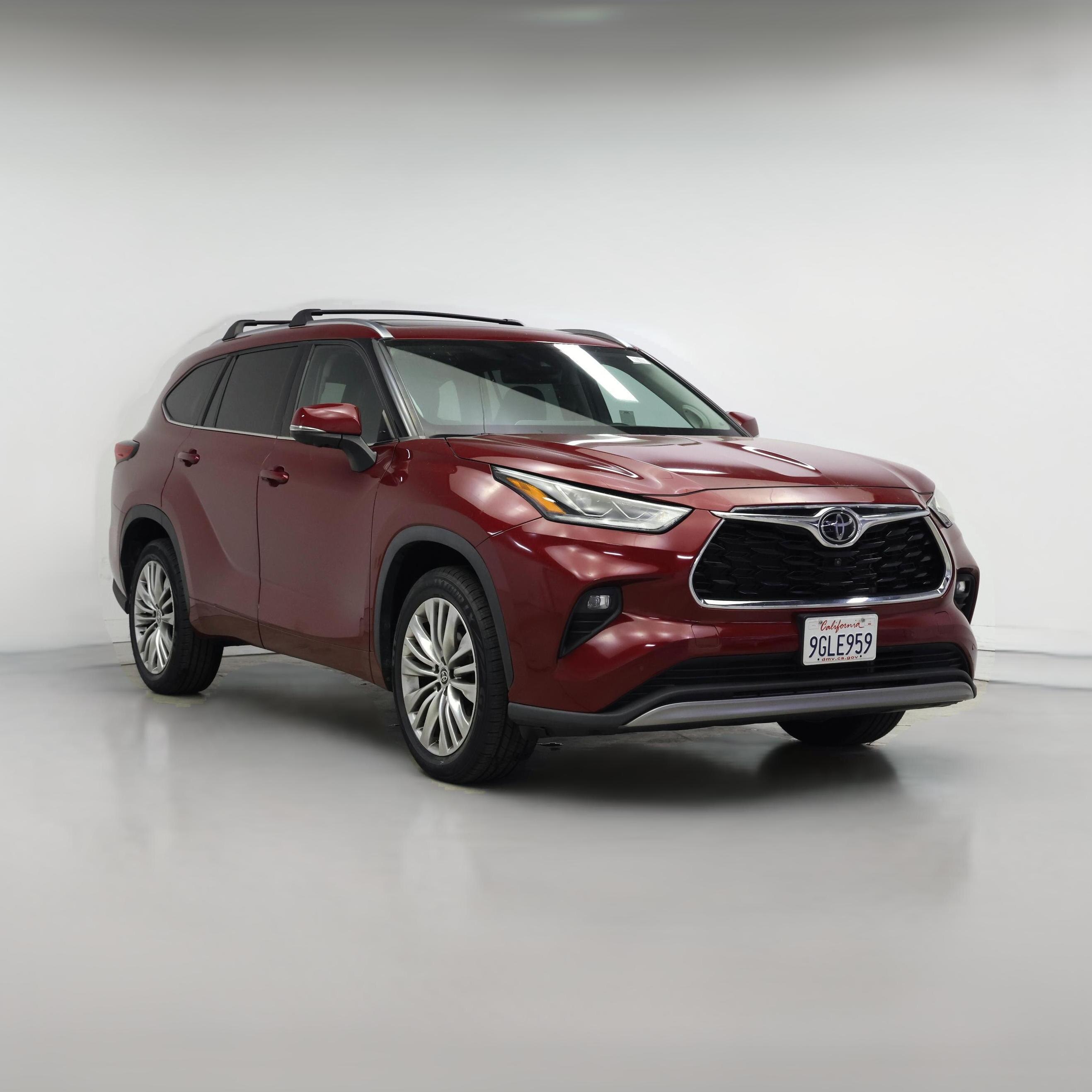 Thumbnail: 2023 Toyota Highlander - 1