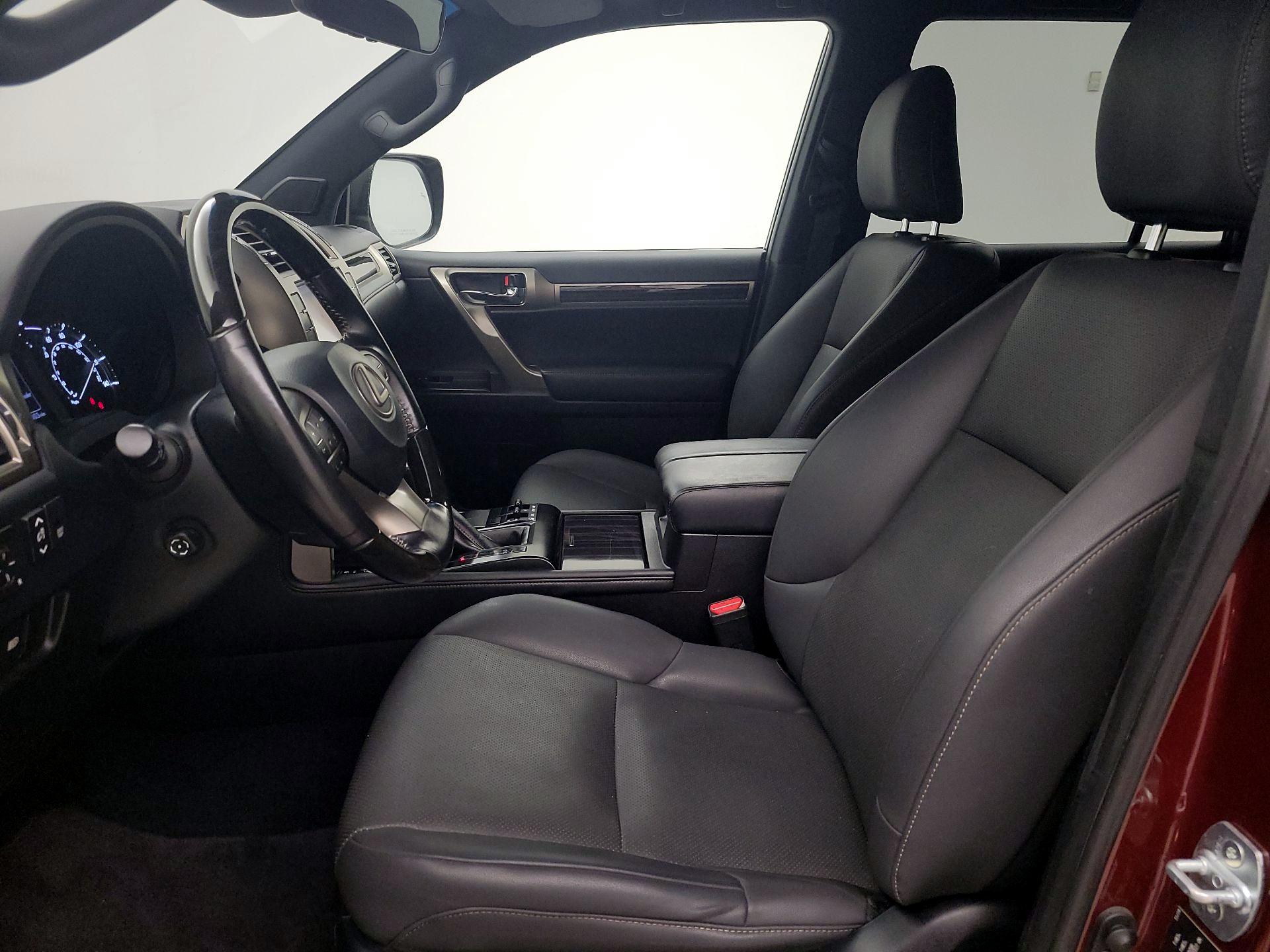 Thumbnail: 2020 Lexus GX - 11