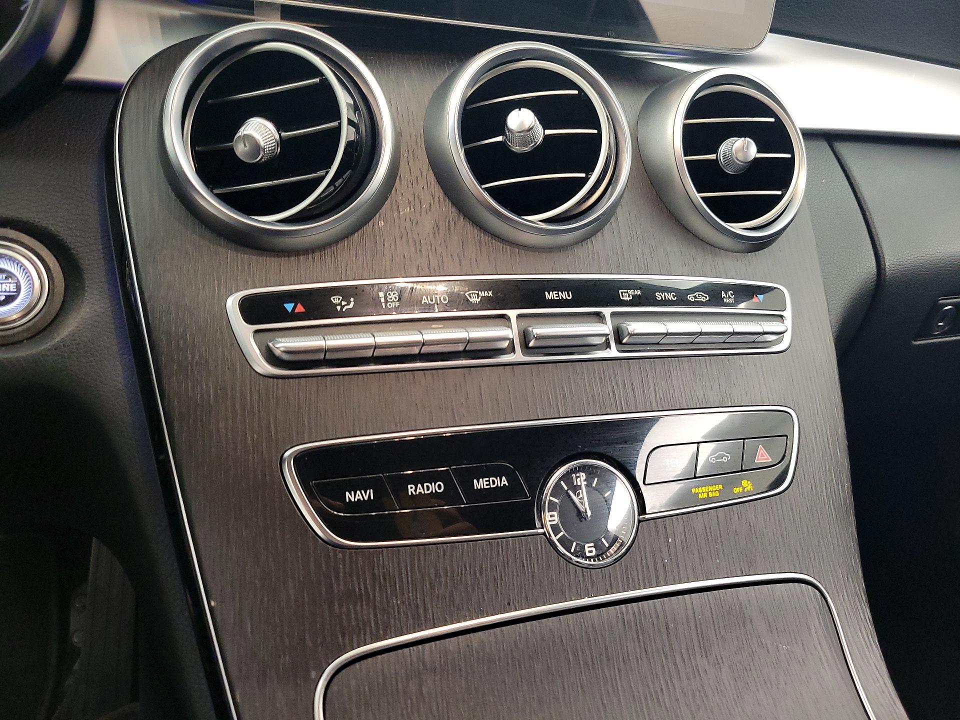 Thumbnail: 2020 Mercedes-Benz C-Class - 16