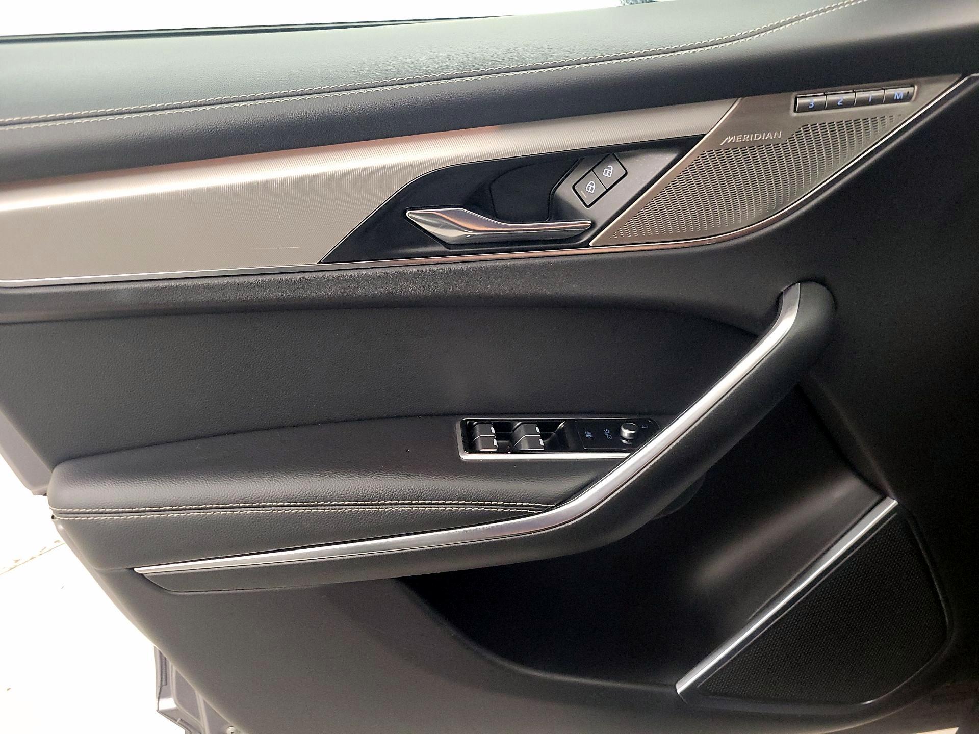 Thumbnail: 2024 Jaguar F-Pace - 12