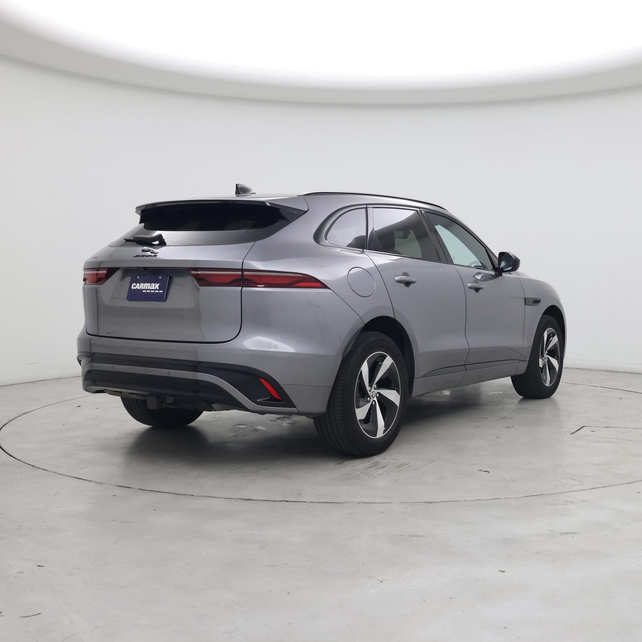 Thumbnail: 2024 Jaguar F-Pace - 8