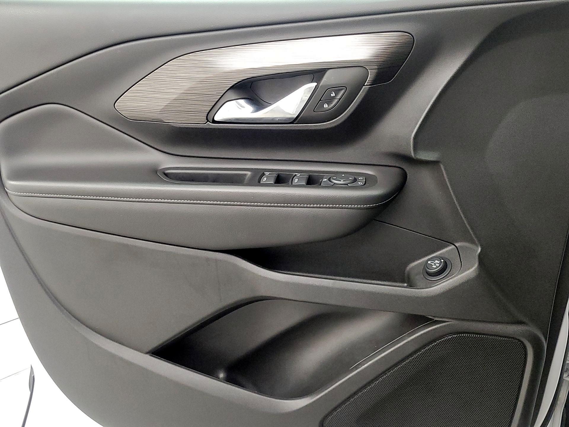 Thumbnail: 2023 GMC Terrain - 12