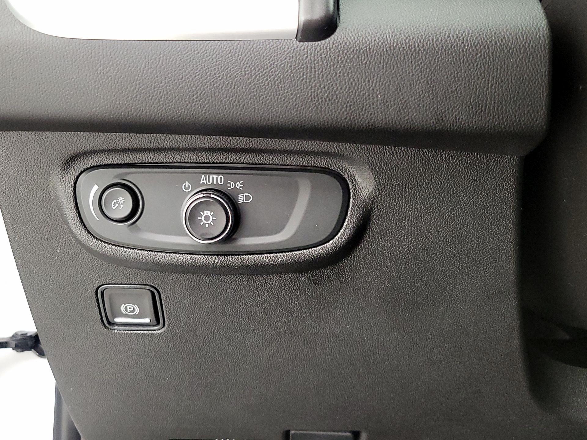 Thumbnail: 2023 GMC Terrain - 13