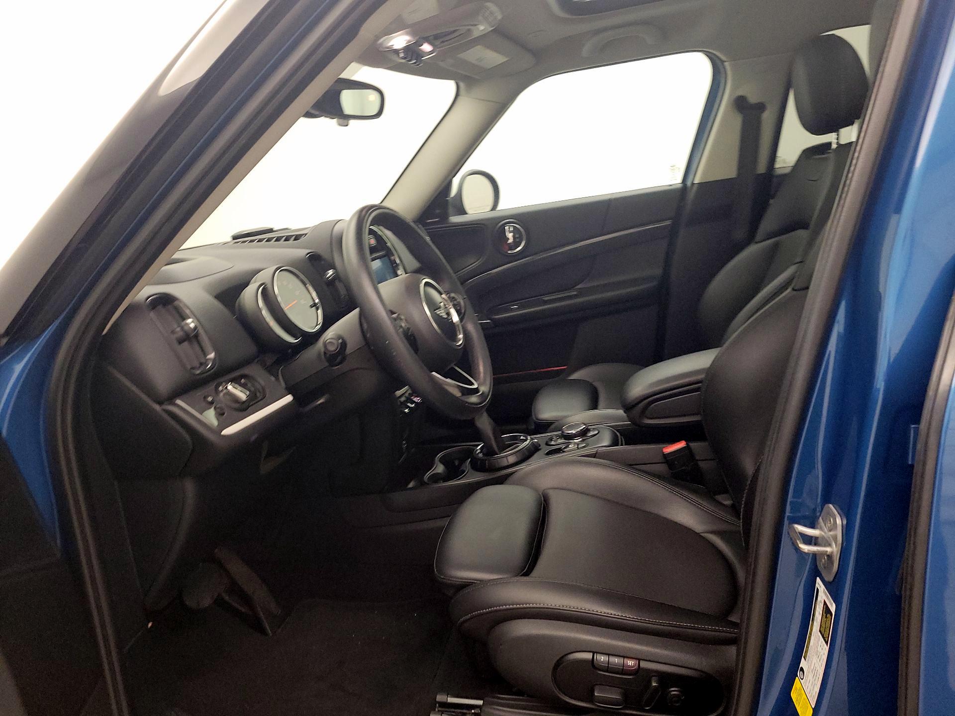 Thumbnail: 2017 MINI Cooper Countryman - 11