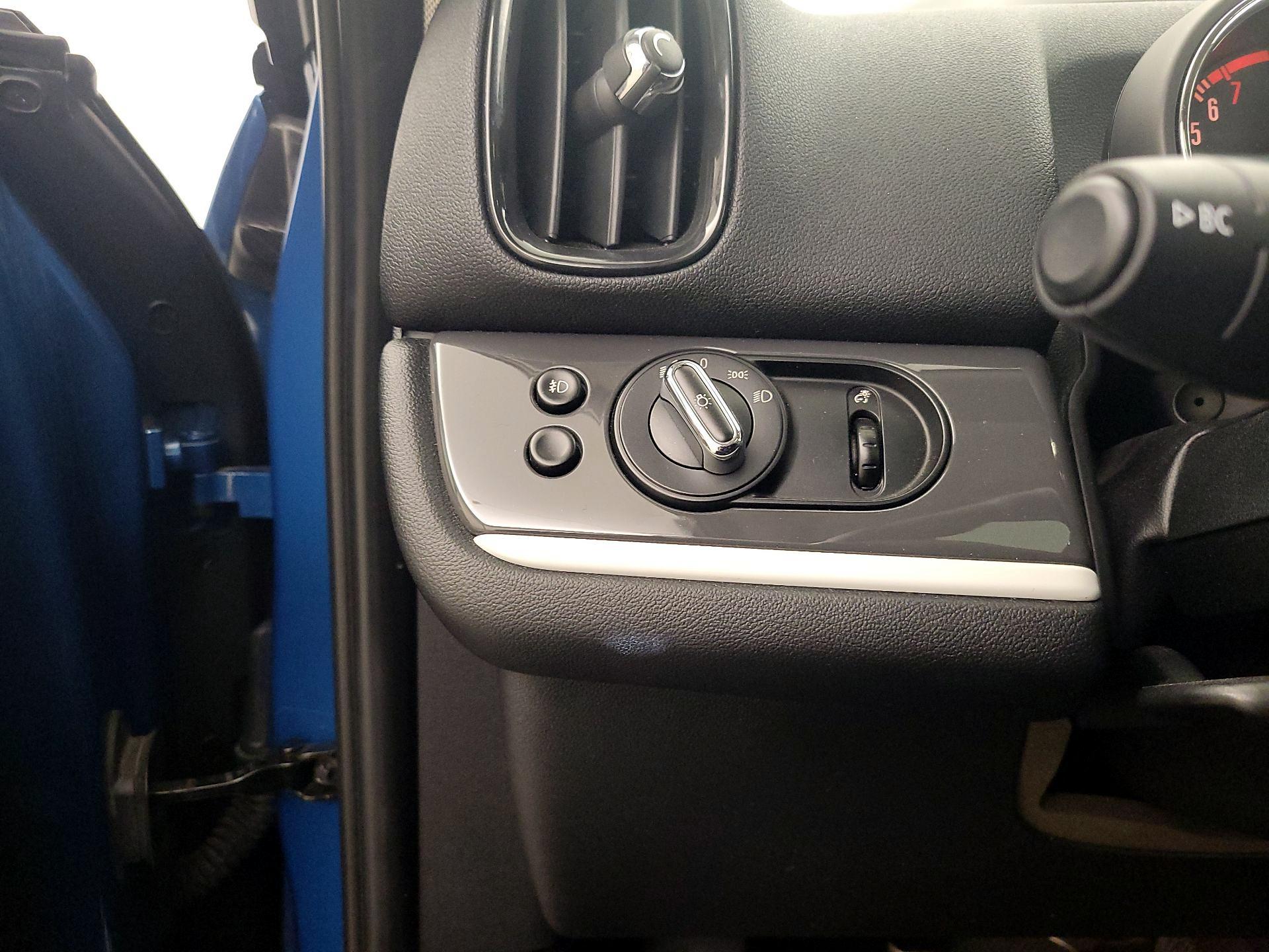 Thumbnail: 2017 MINI Cooper Countryman - 13