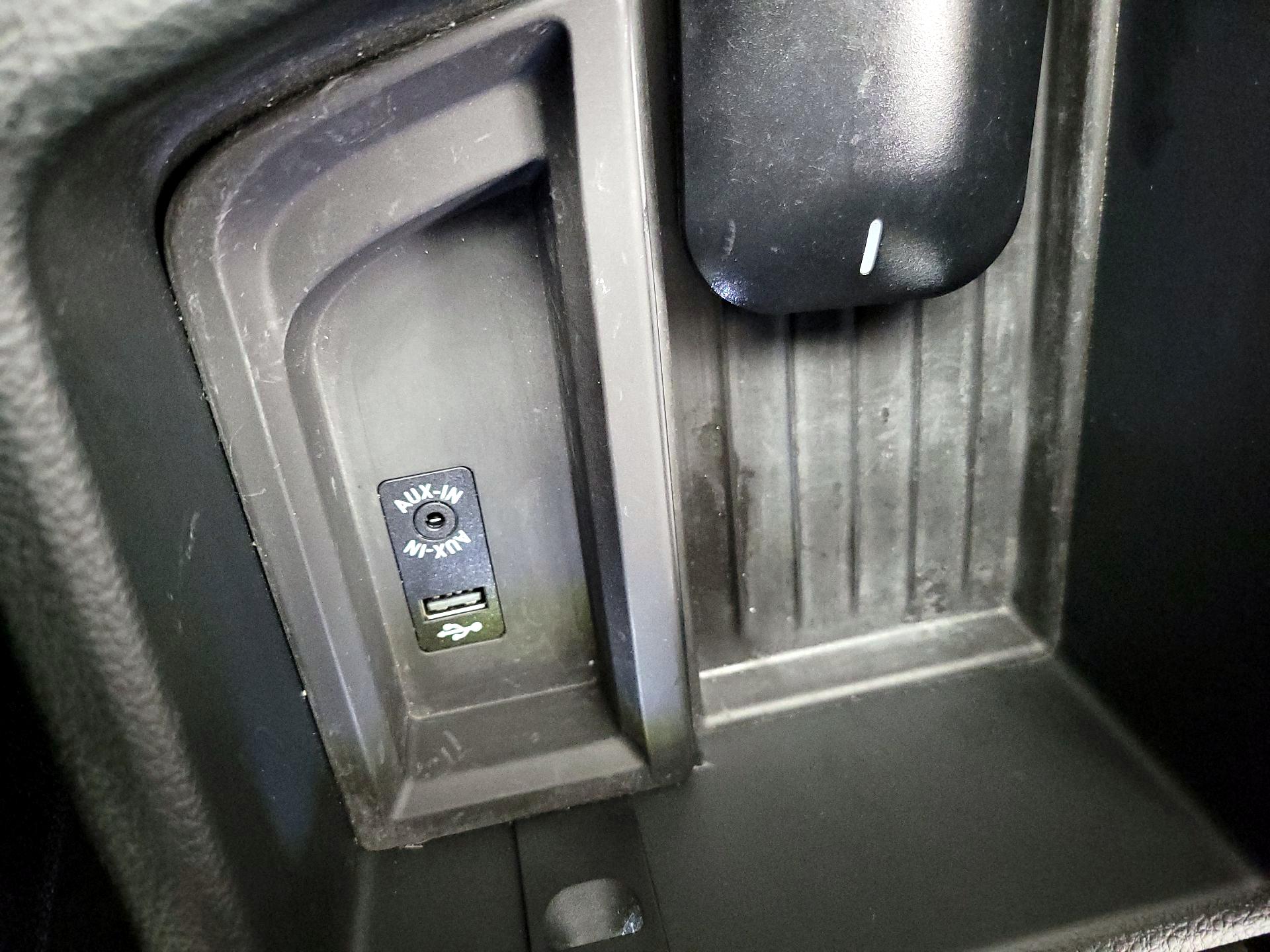 Thumbnail: 2015 BMW 3 Series - 18