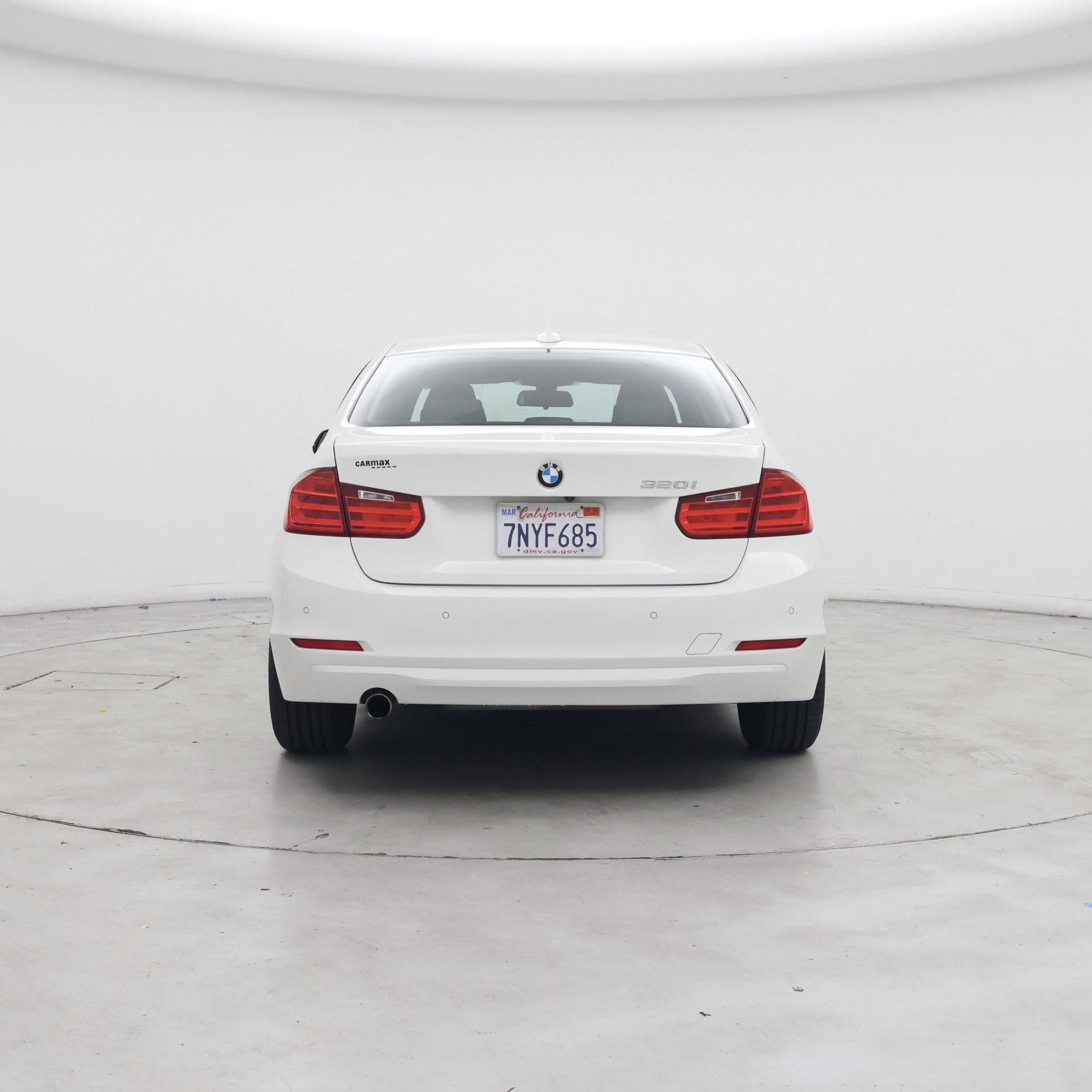 Thumbnail: 2015 BMW 3 Series - 6