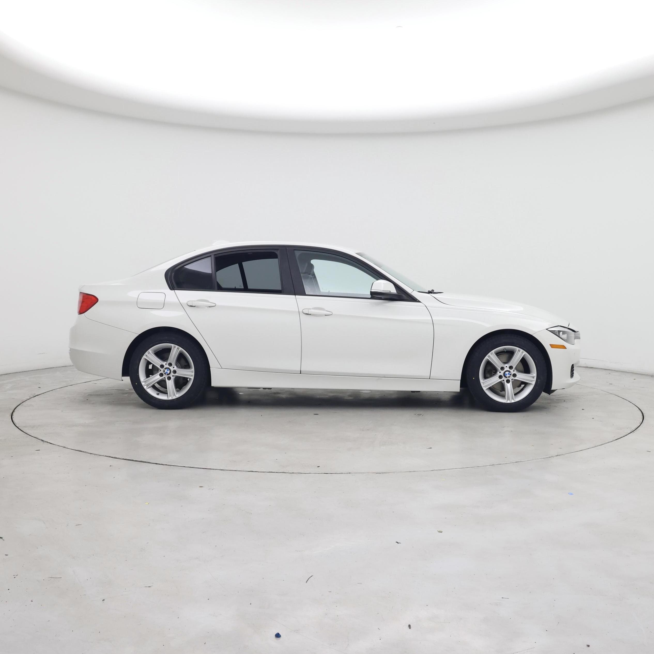 Thumbnail: 2015 BMW 3 Series - 7