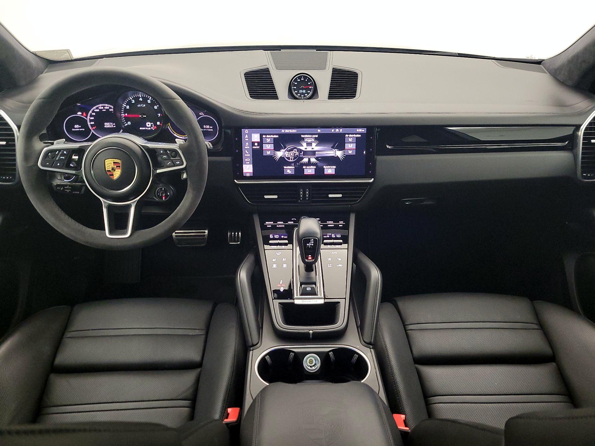 Thumbnail: 2021 Porsche Cayenne - 9