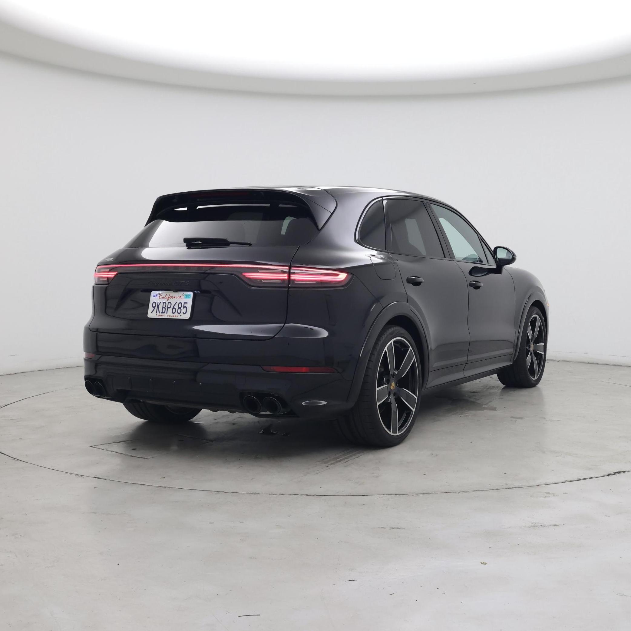 Thumbnail: 2021 Porsche Cayenne - 8
