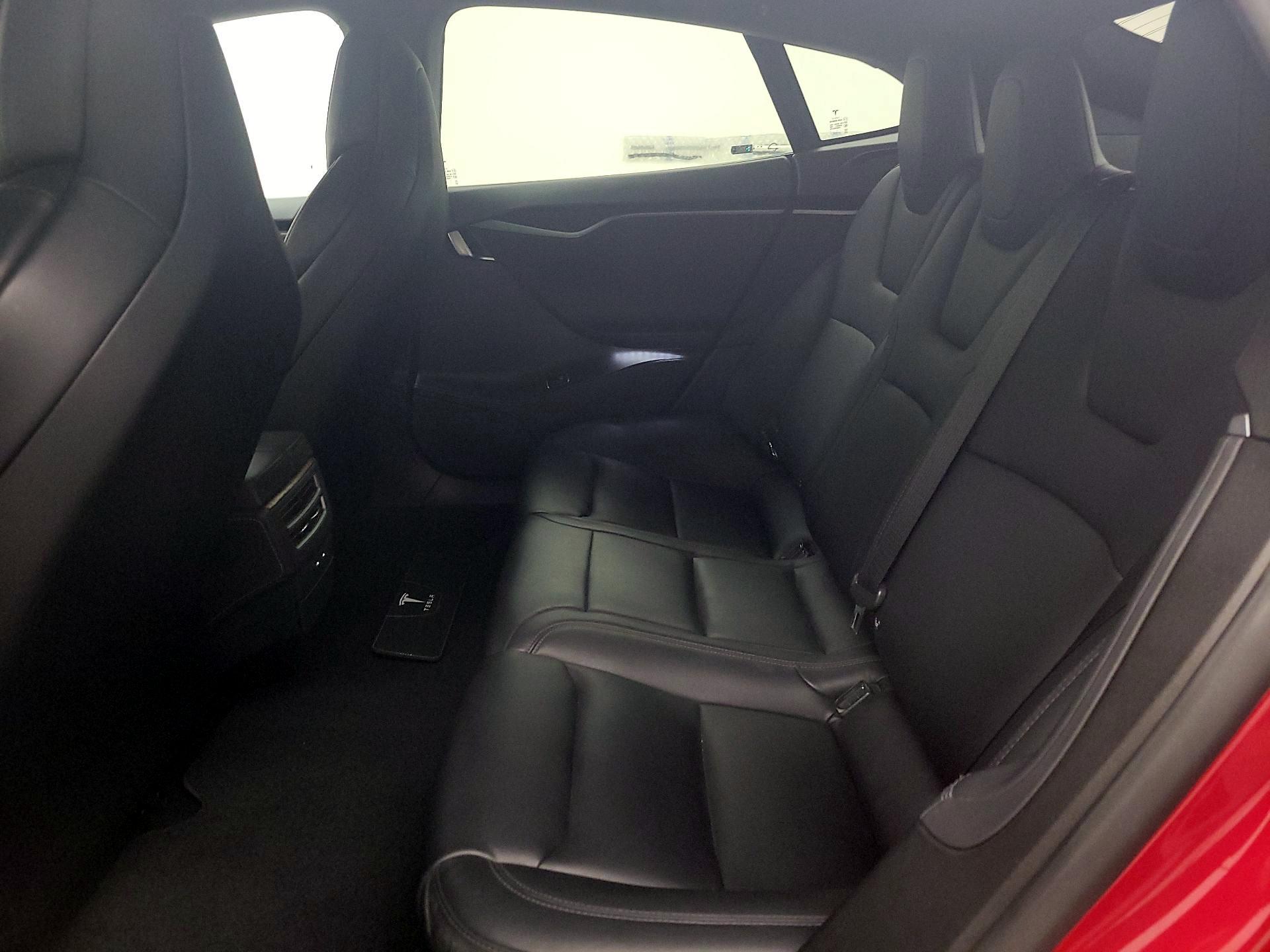 Thumbnail: 2019 Tesla Model S - 18