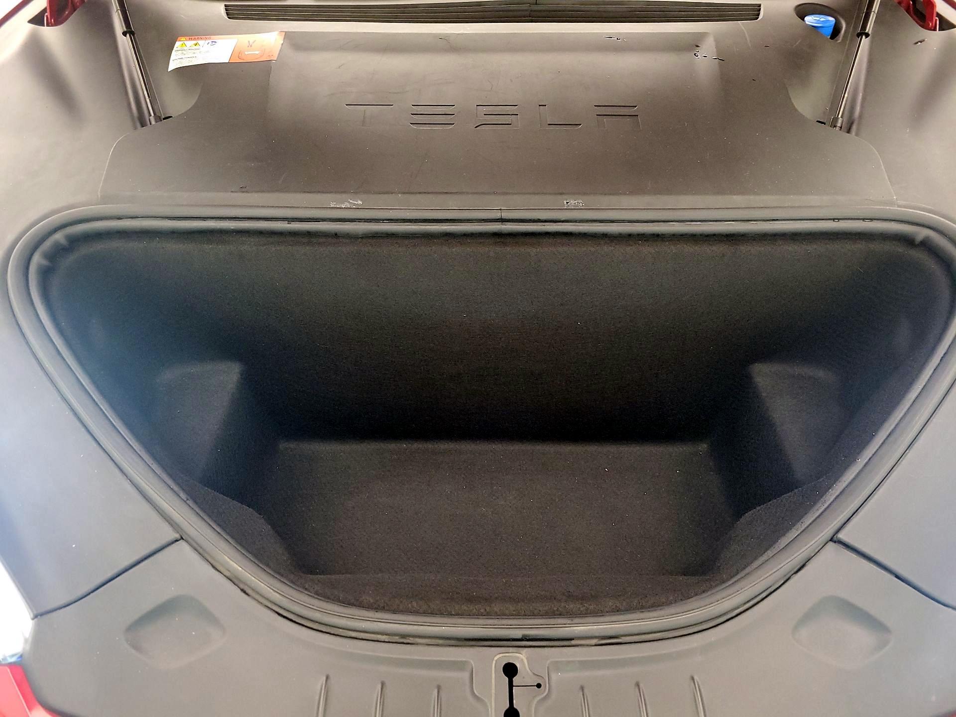Thumbnail: 2019 Tesla Model S - 20