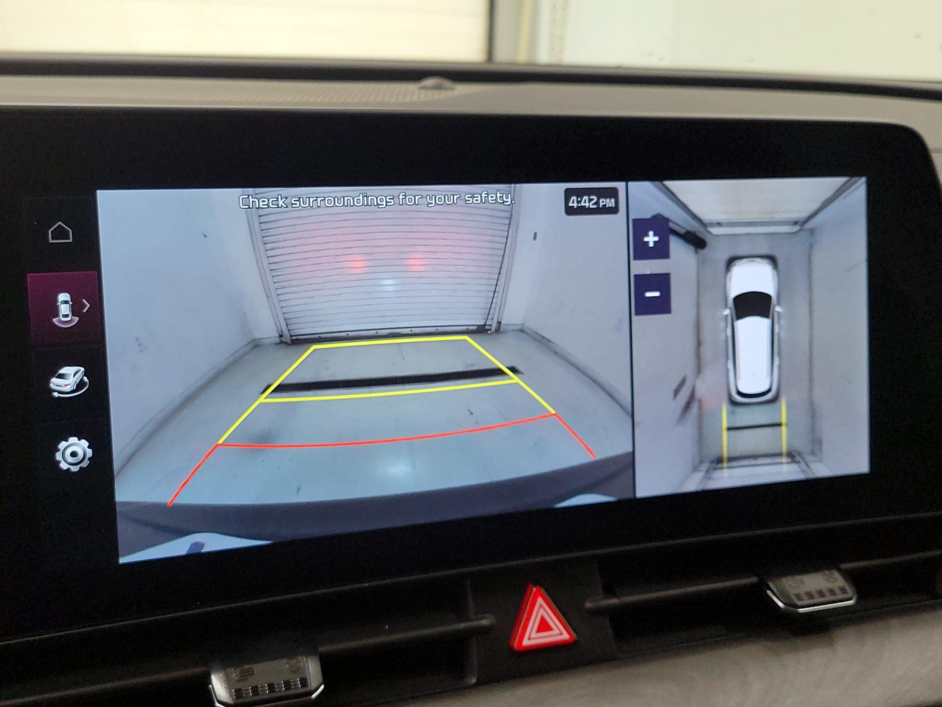 Thumbnail: 2025 Kia Sportage - 13