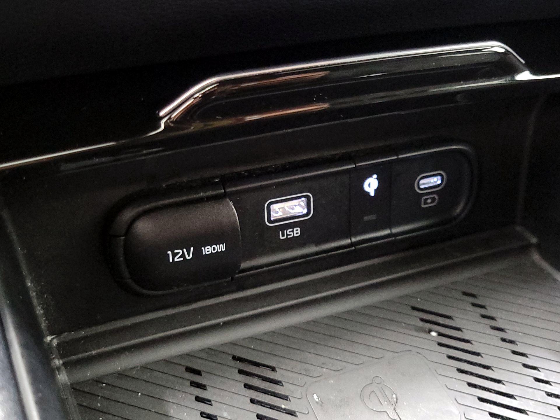 Thumbnail: 2025 Kia Sportage - 17